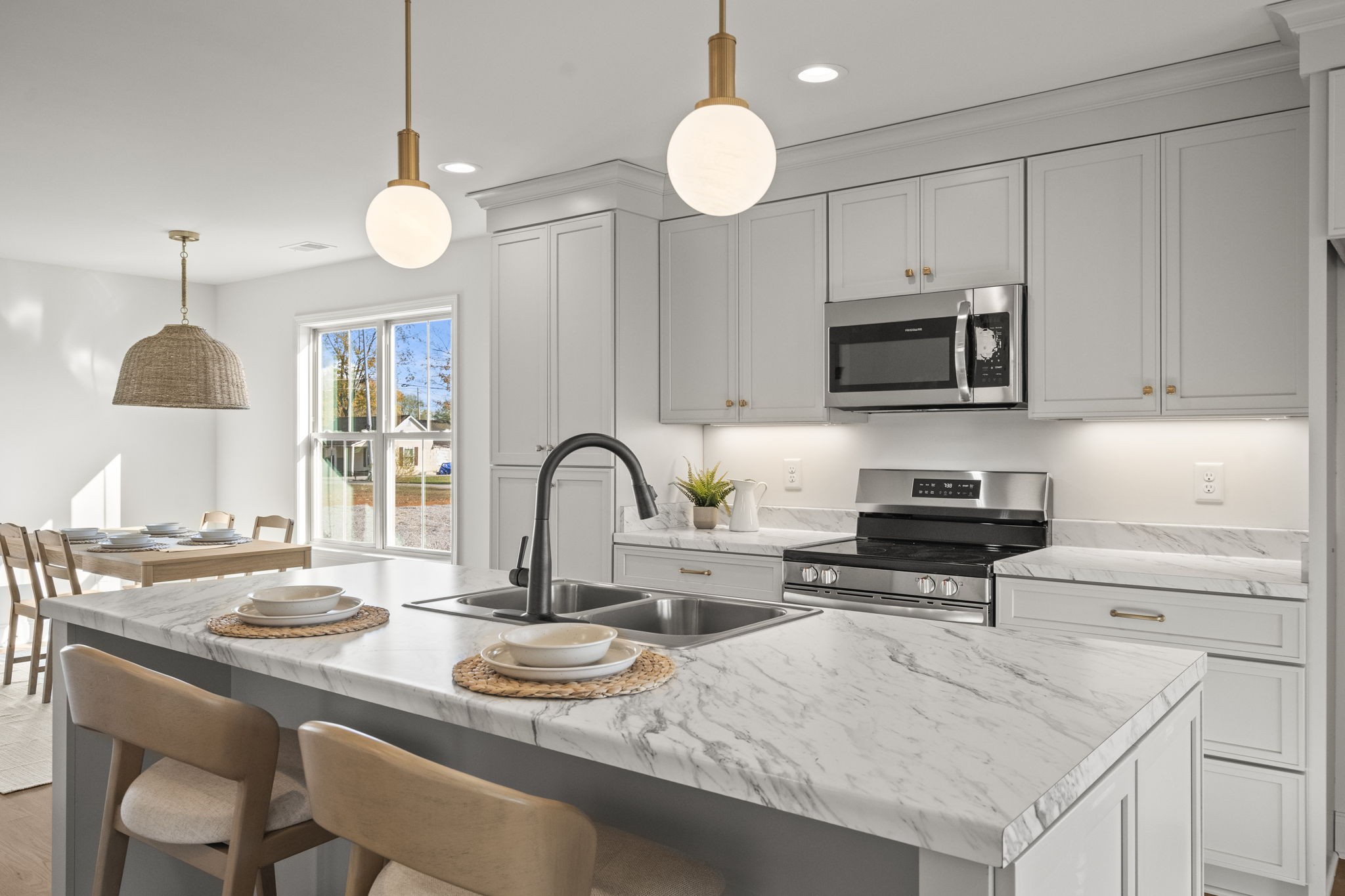 2567 Old Greenbrier Pike