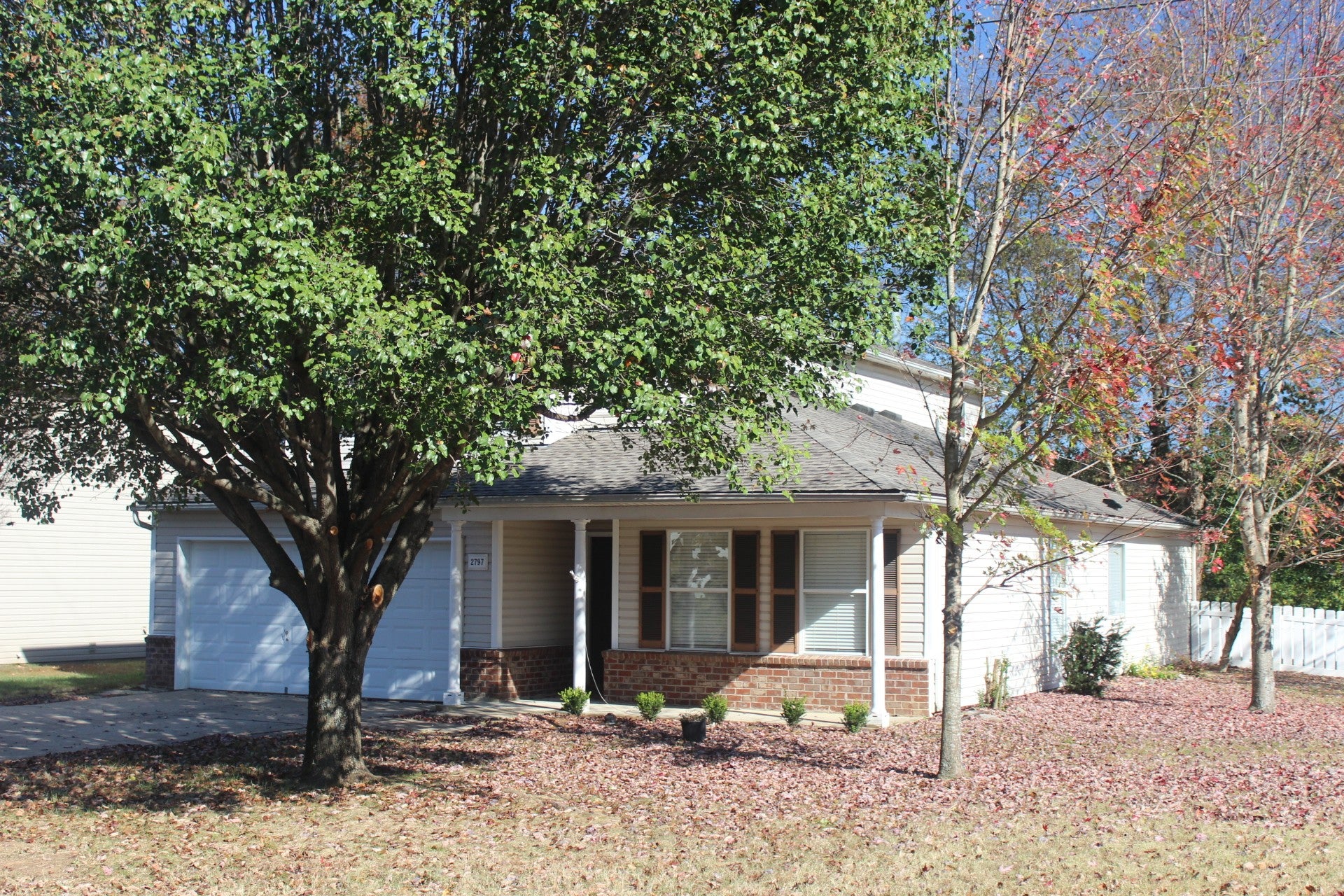 2797 Sutherland Dr