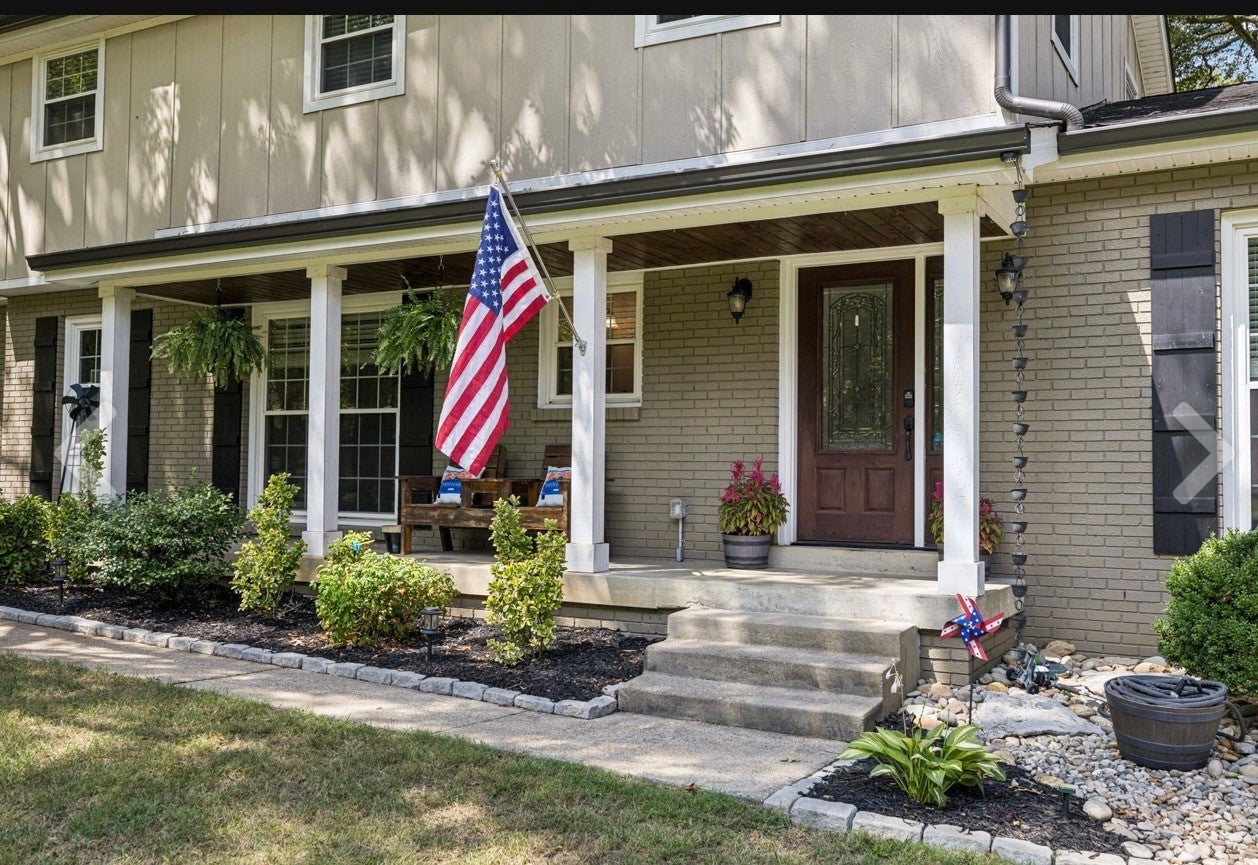 1138 Green Valley Dr