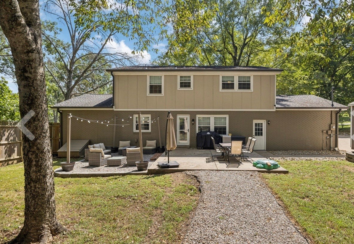 1138 Green Valley Dr