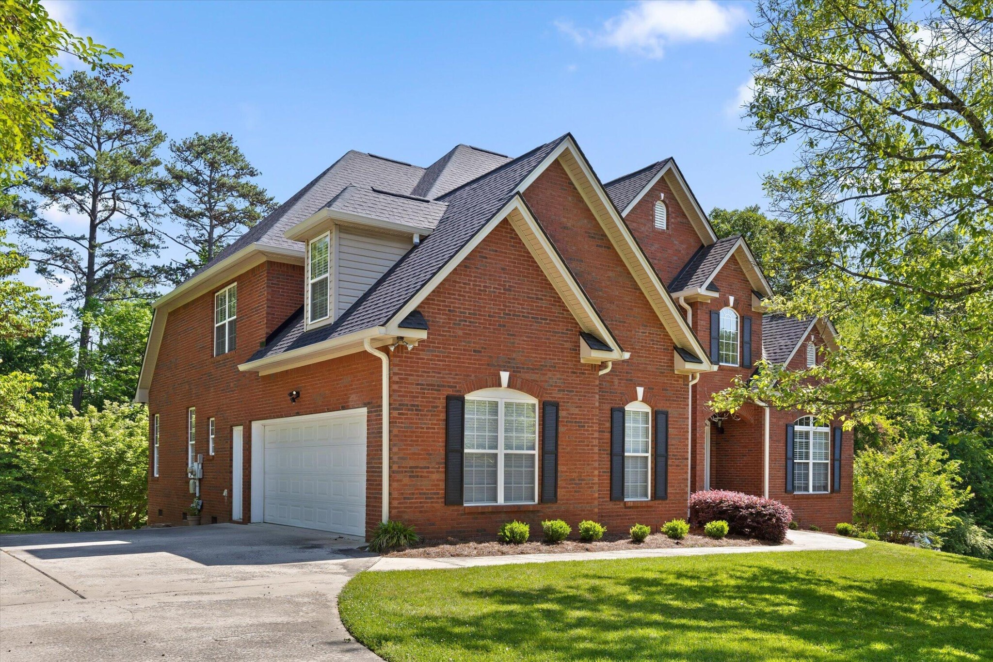 1203 Ivy Manor Court