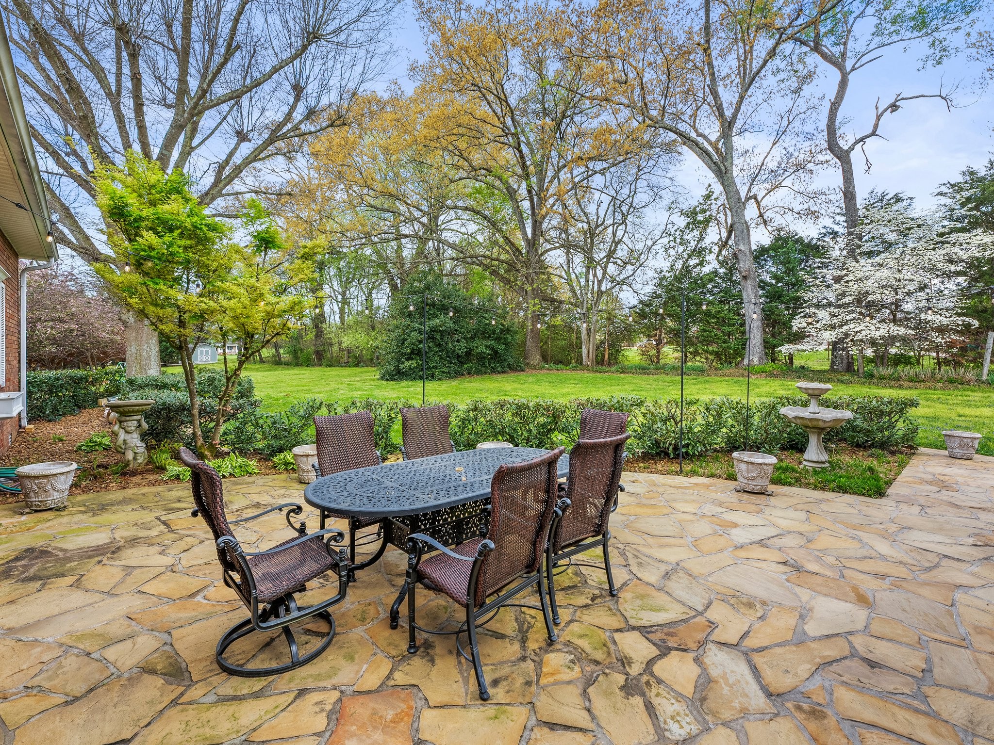 630 Shadowbrook Rd