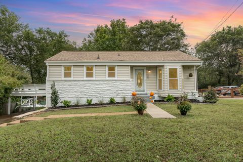 828 Lemont Dr Nashville TN 37216