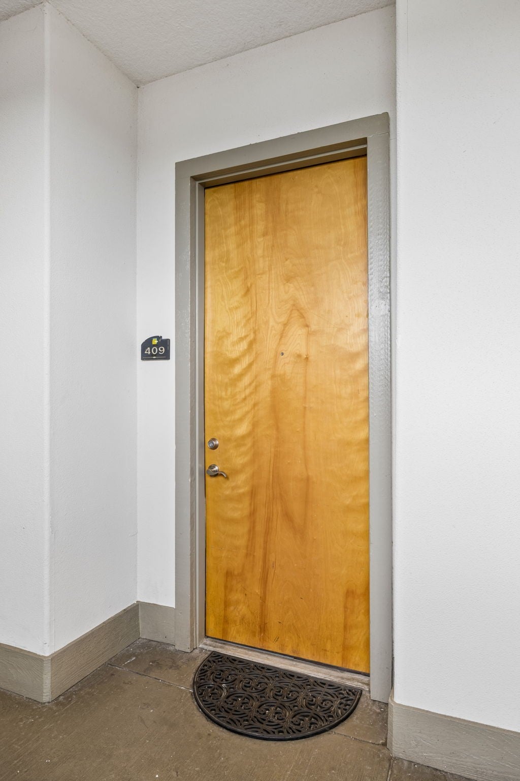 2600 Hillsboro Pike 409