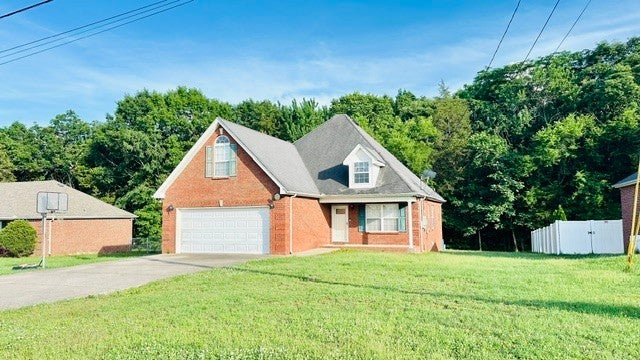 9028 Macbeth Dr