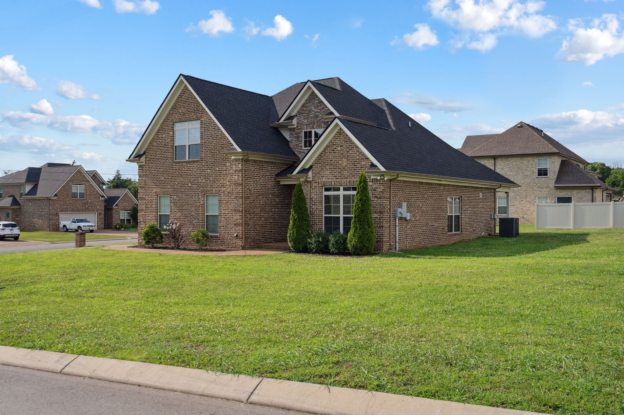 1412 Wrangler Ln