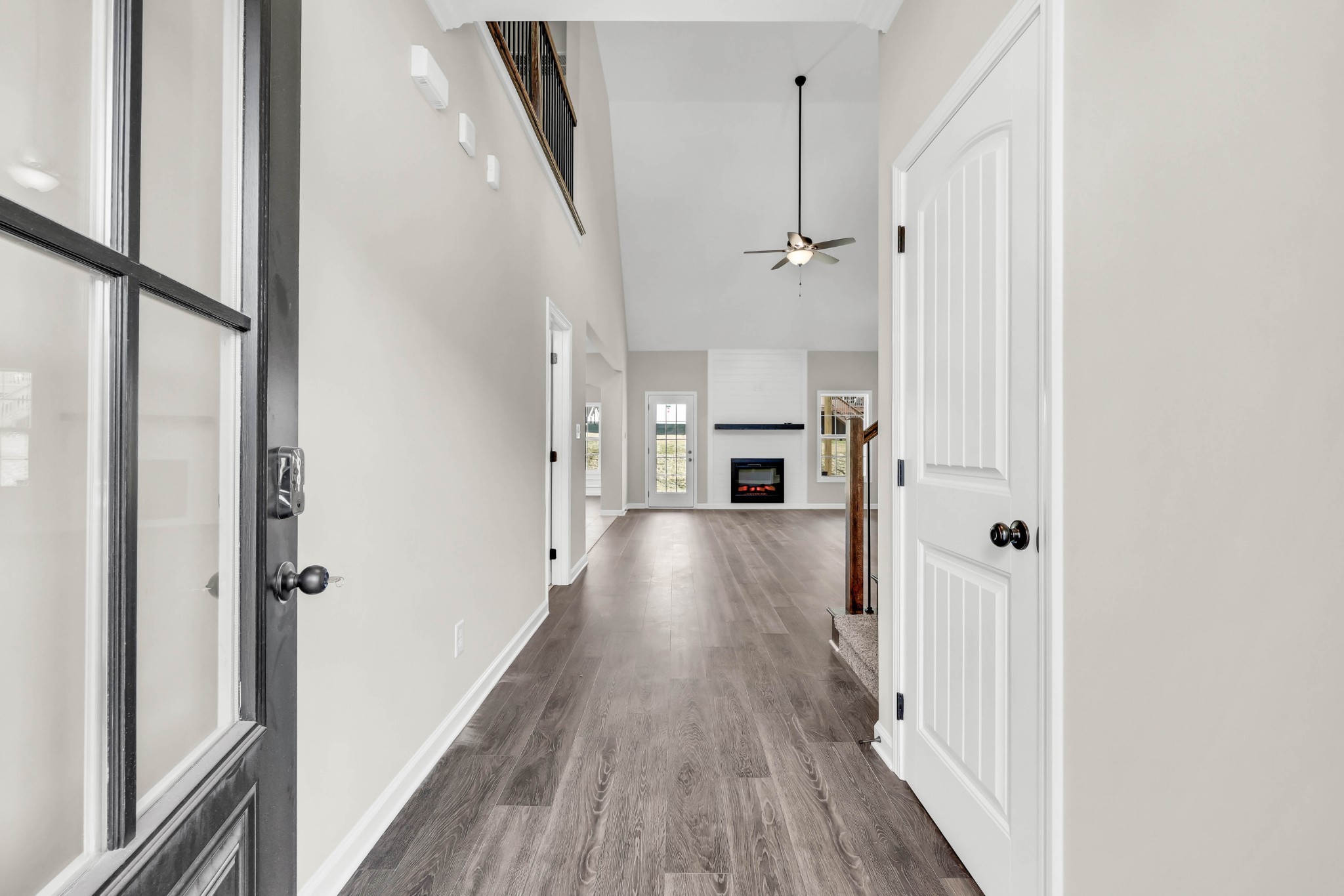 1052 Ross Farms Blvd