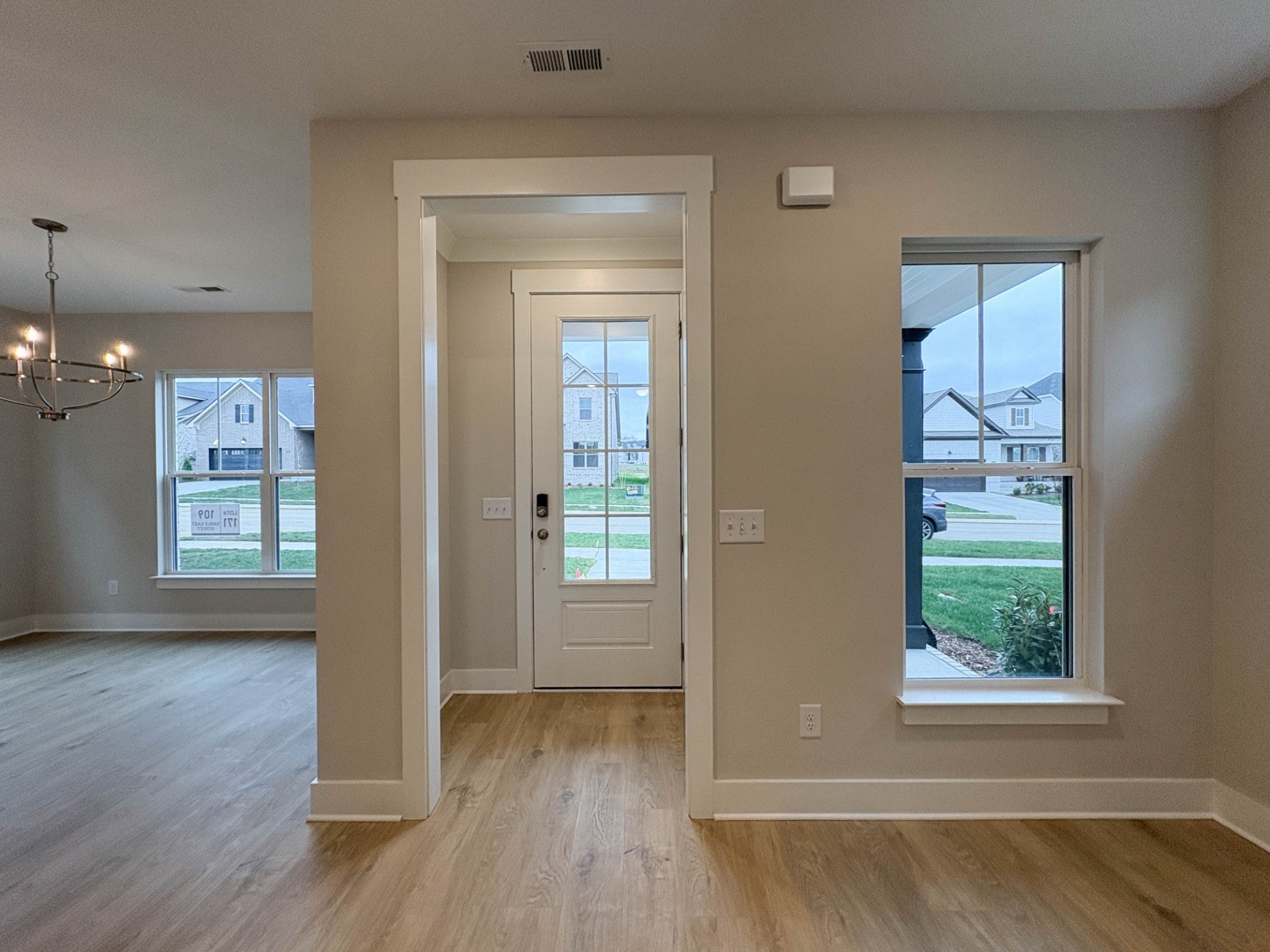 109 Sable East St