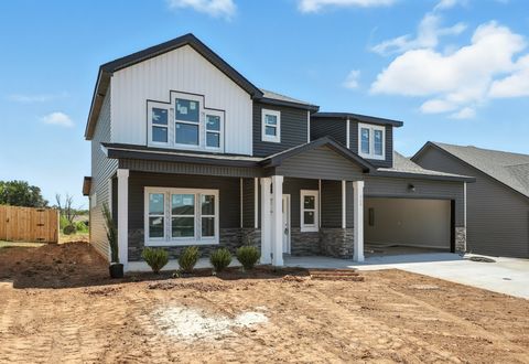 750 Emma Dean Ct Clarksville TN 37042