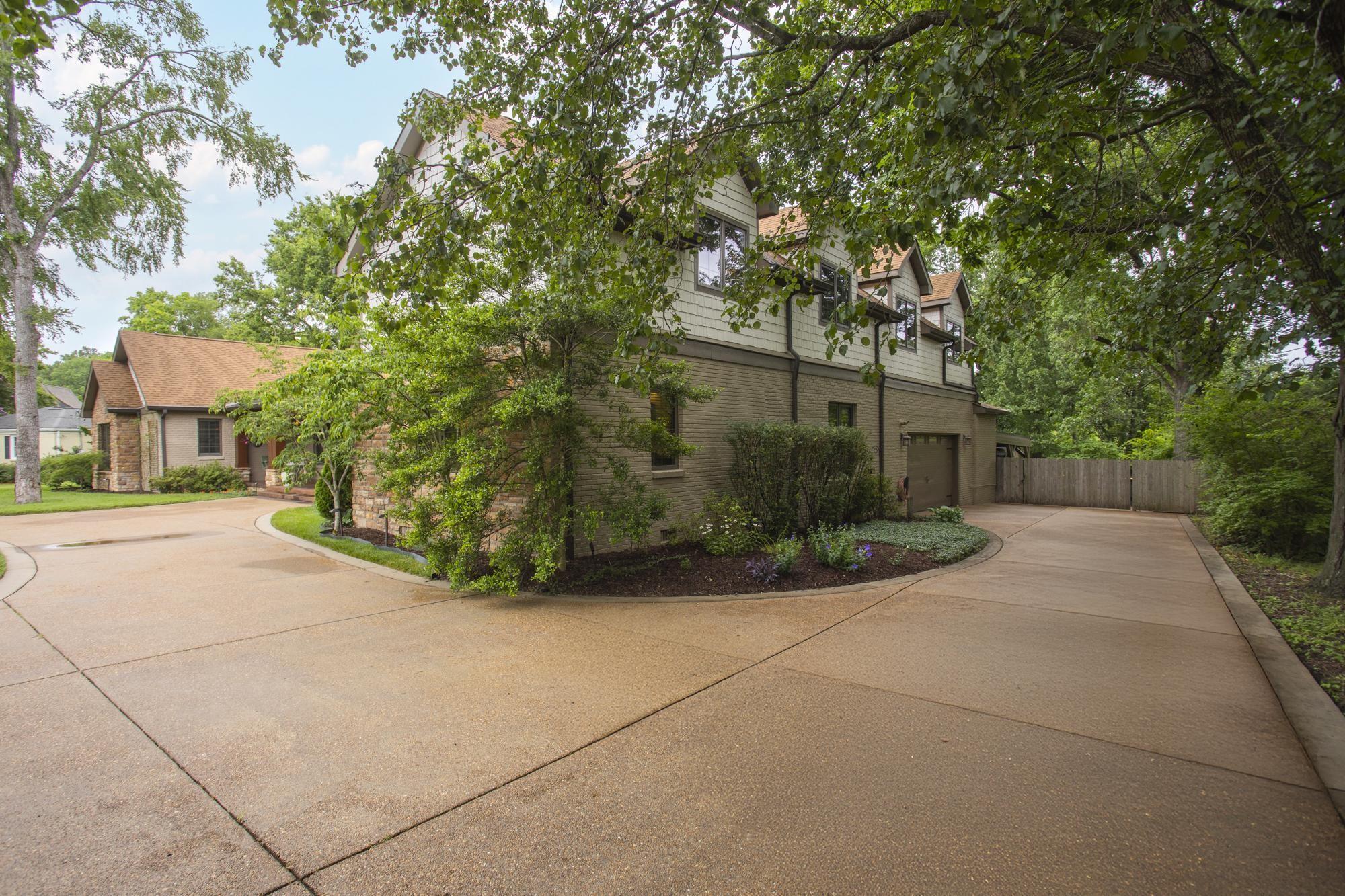 510 W Meade Dr