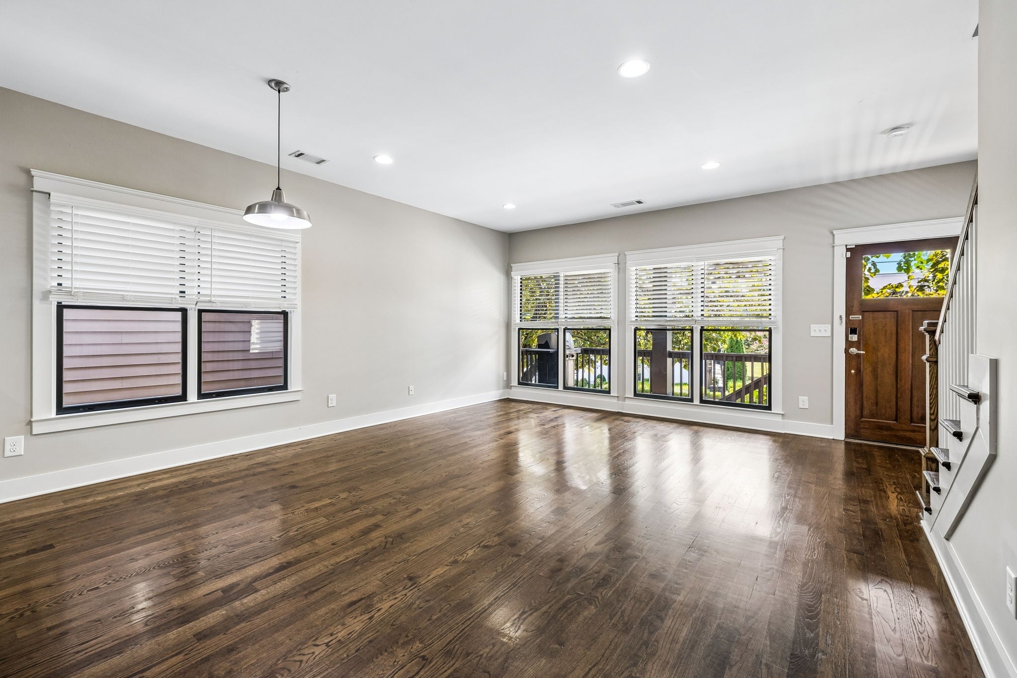 143 Gale Park Ln