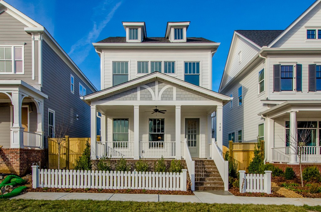 Photo 1 of 5 — 762 Shelley Ln, Franklin, TN 37064