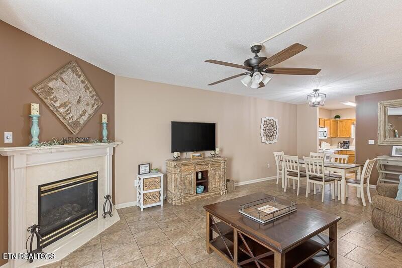 205 Ogle Drive 323