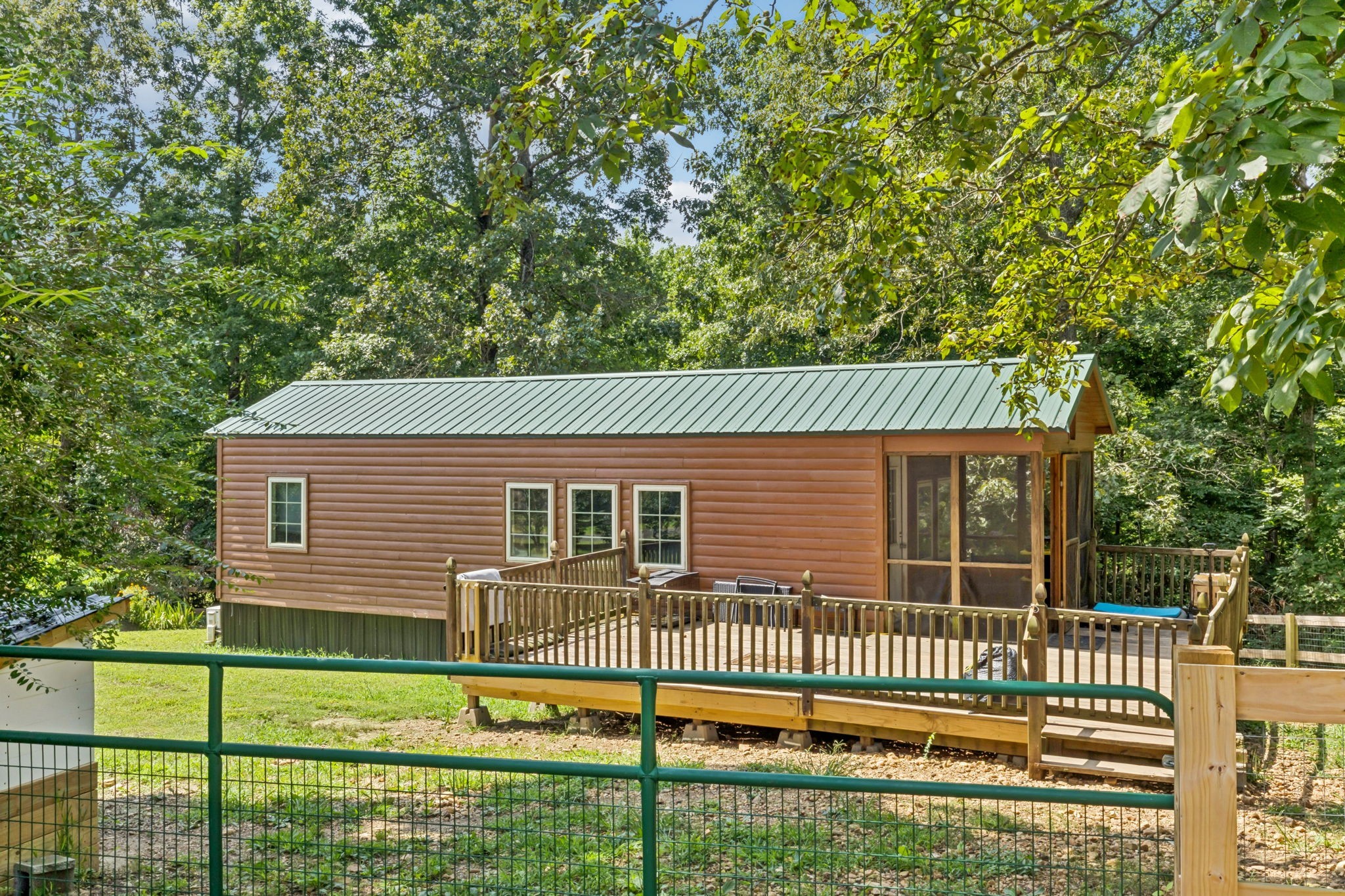 160 Pleasant View Ridge Rd