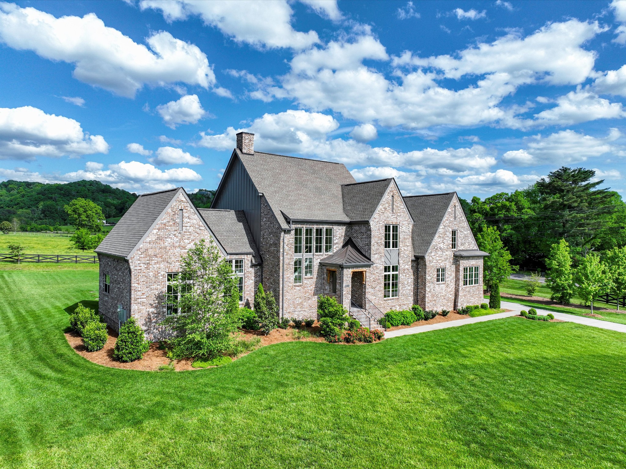 5000 Gates Mill Rdg