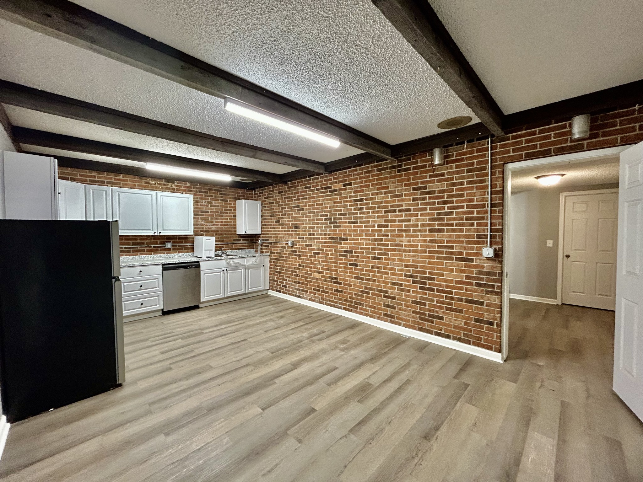 2050 Lewisburg Hwy C