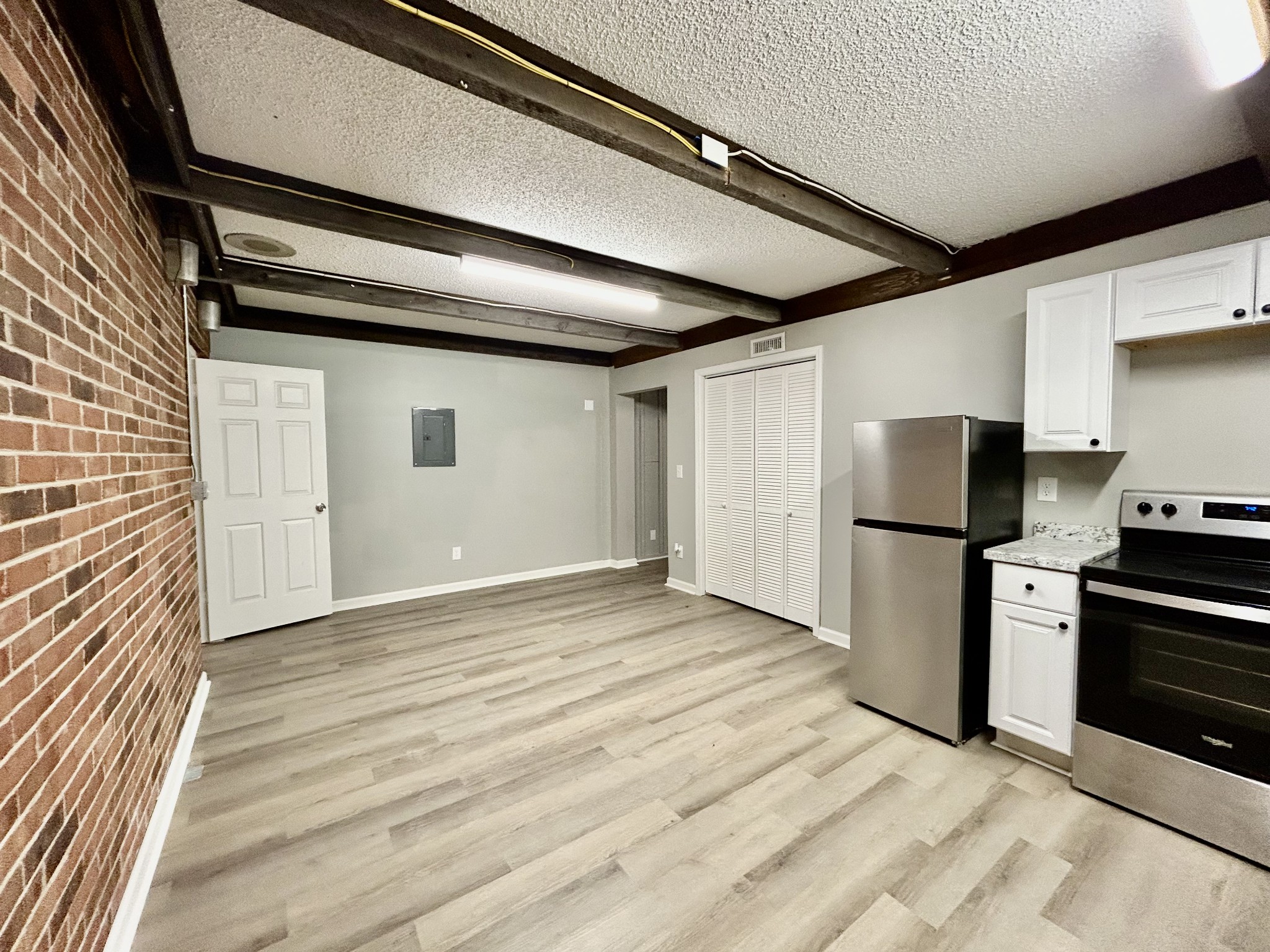 2050 Lewisburg Hwy C