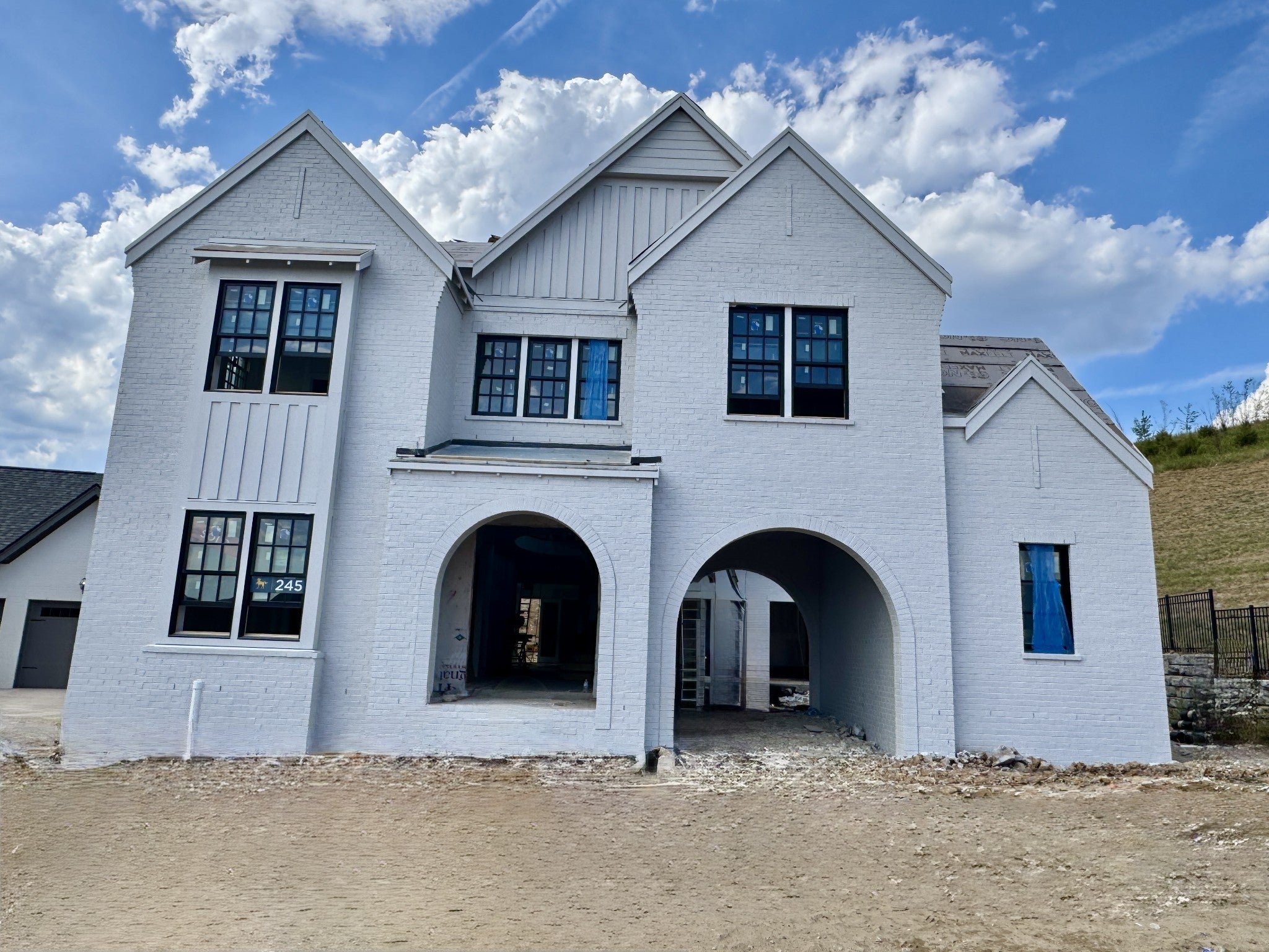 814 Saint Clair Ave