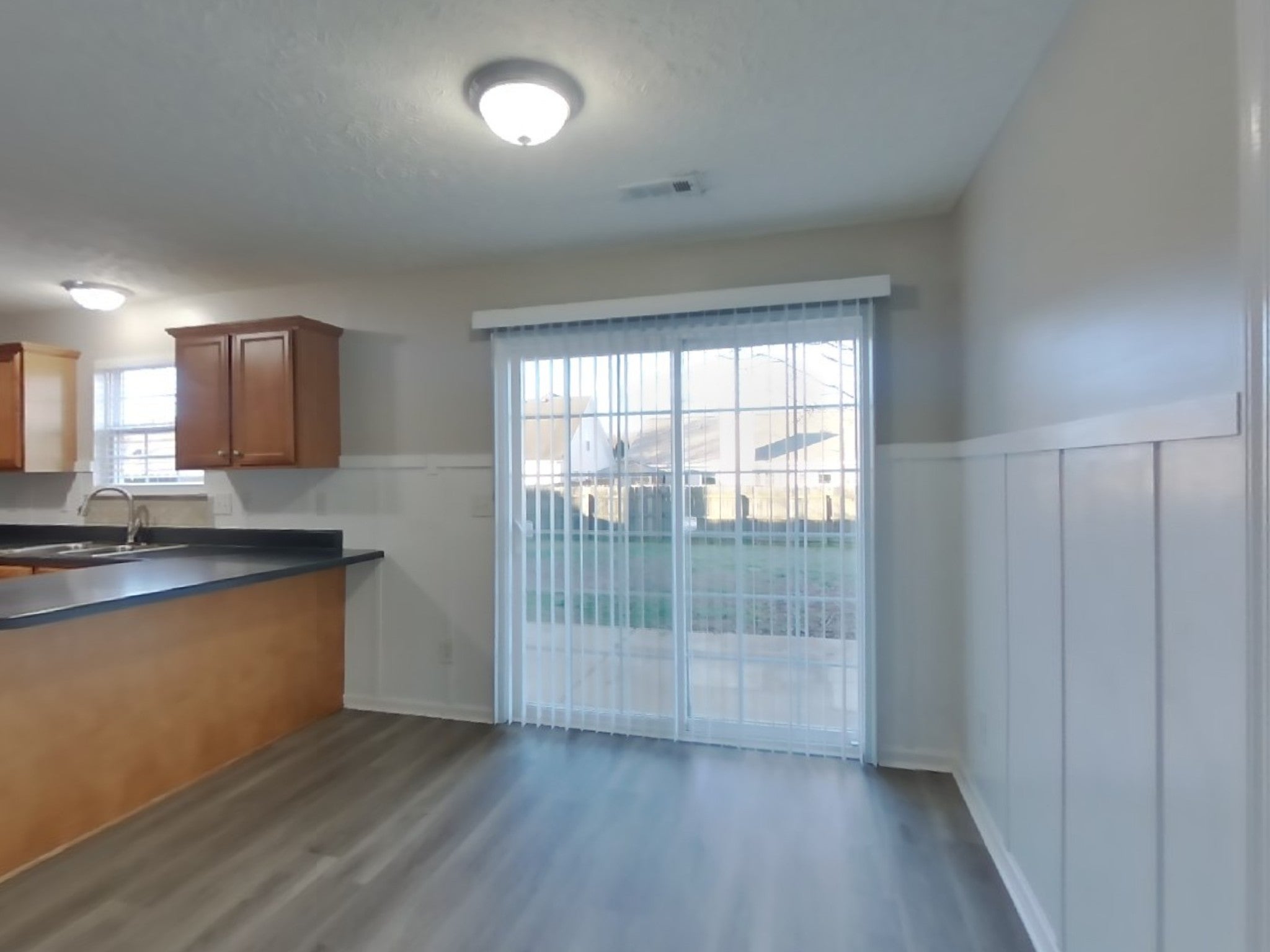 3011 Deer Trail Dr