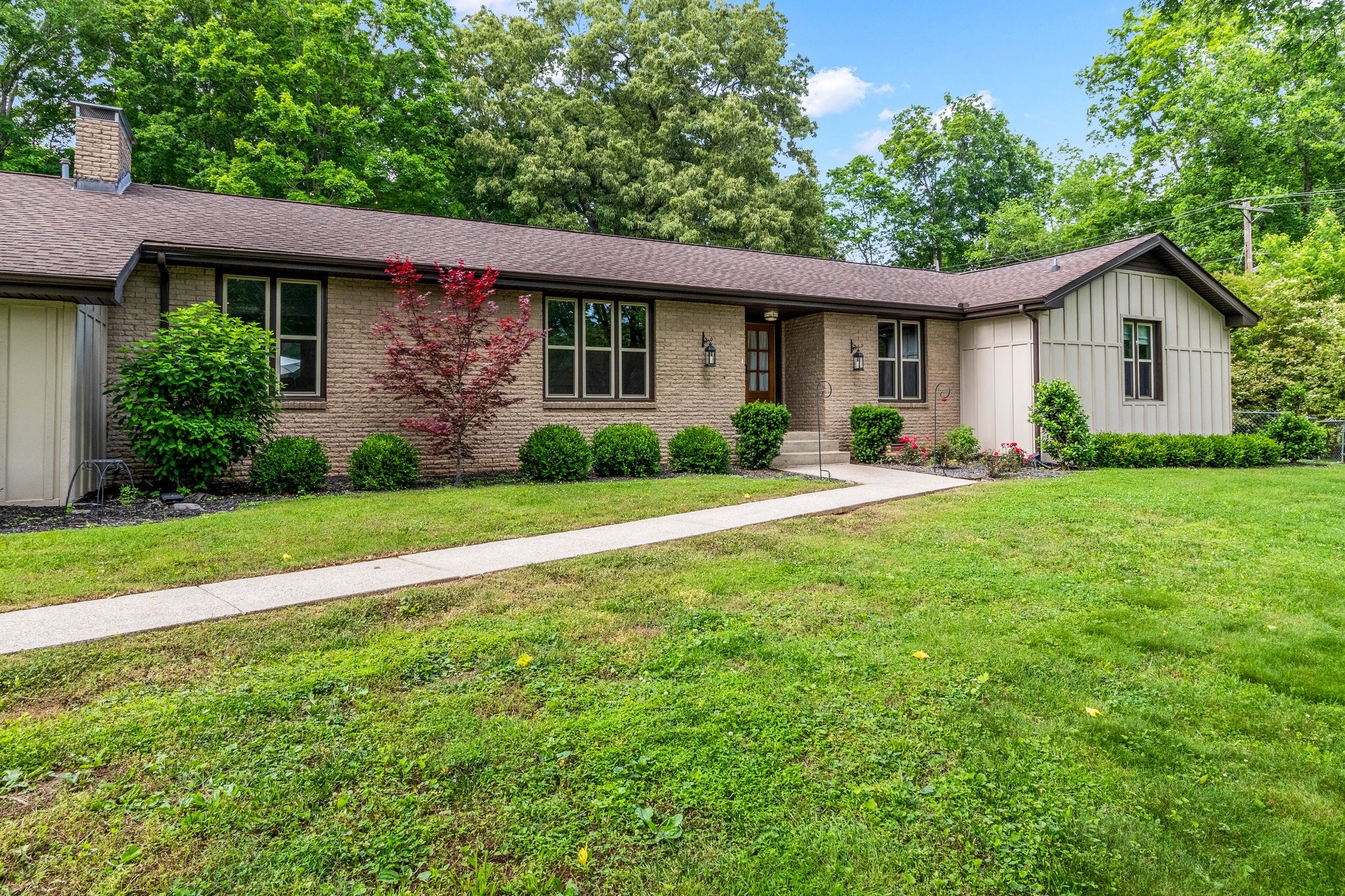 918 Lucy Ln