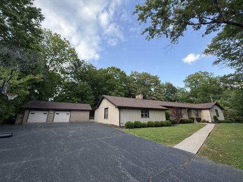918 Lucy Ln Clarksville TN 37043