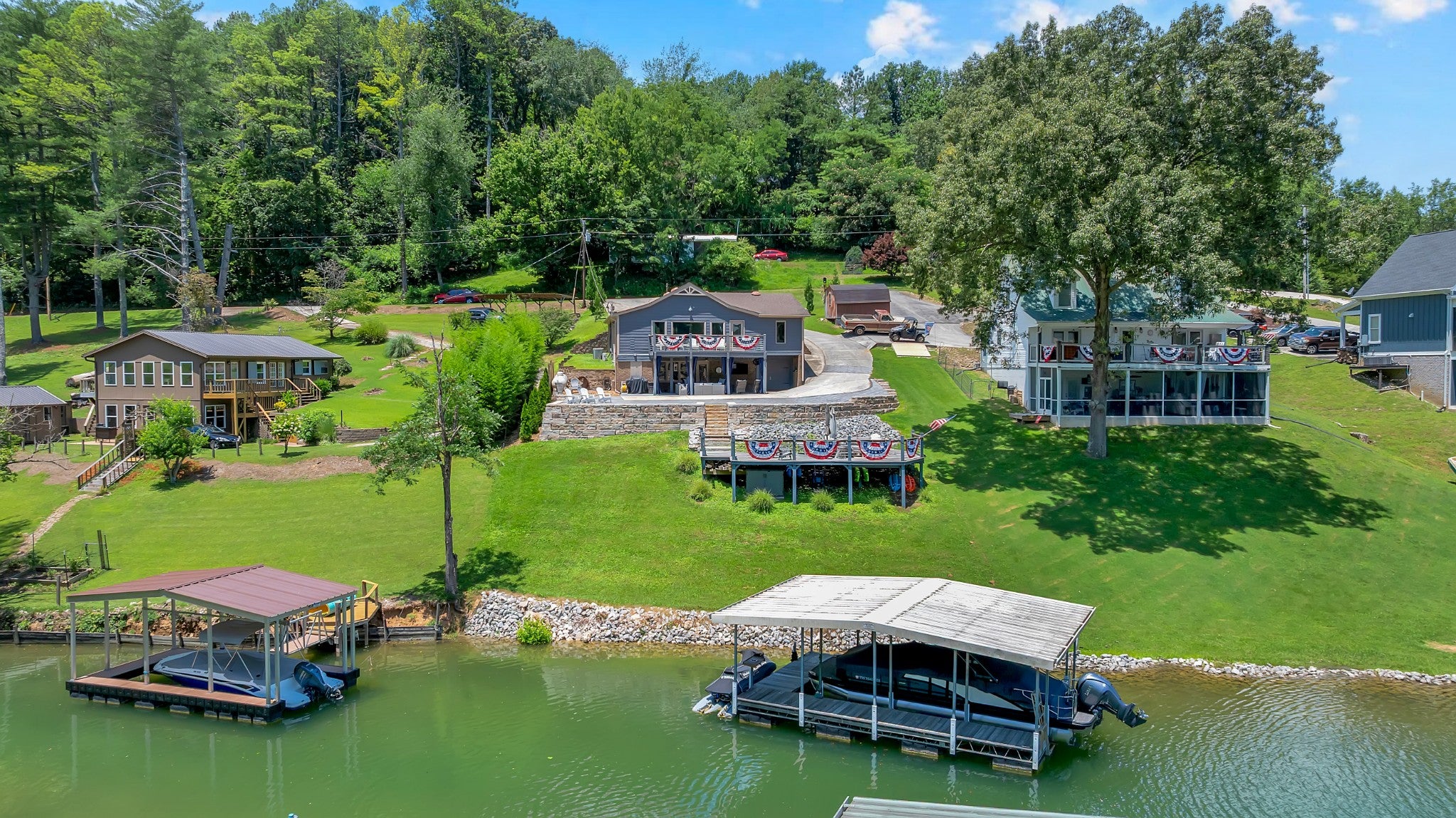 814 Shasteen Hollow Rd
