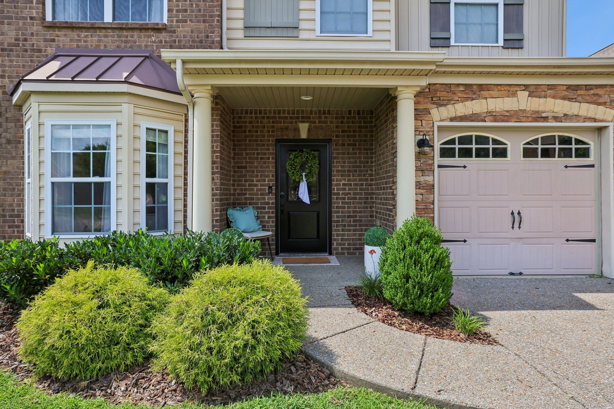 257 Meandering Dr