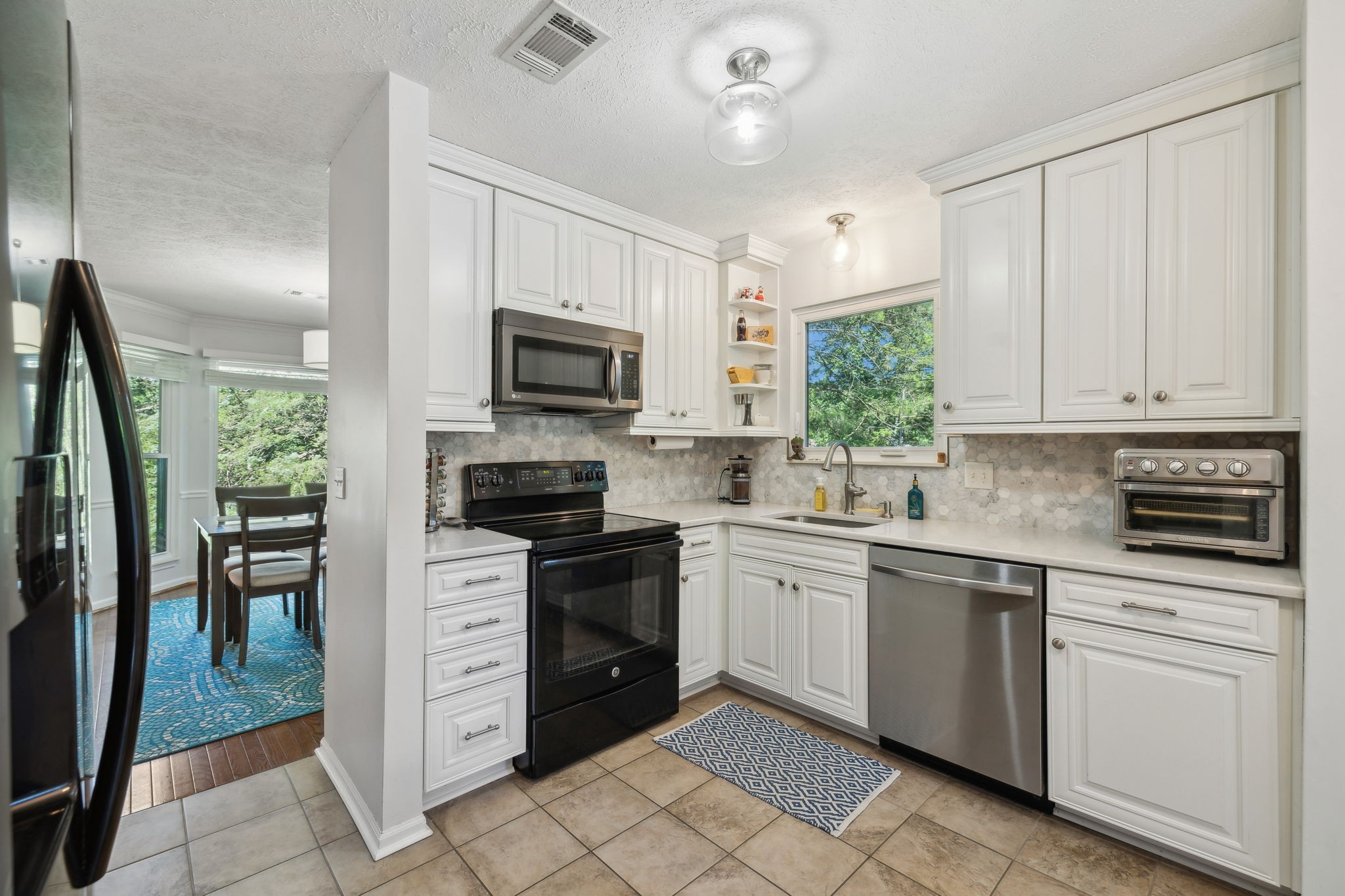 868 Dover Glen Dr