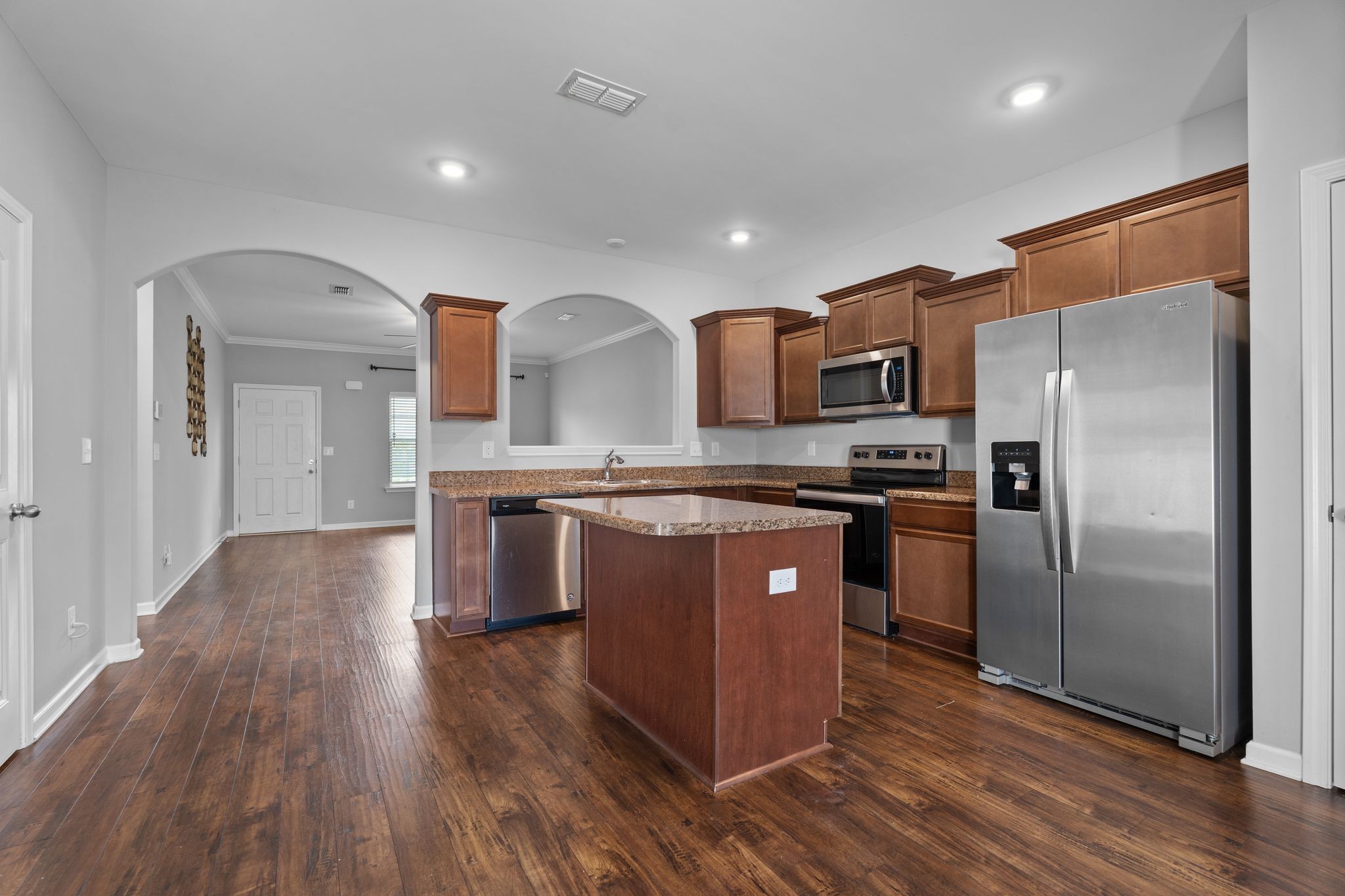 374 Longhorn Dr