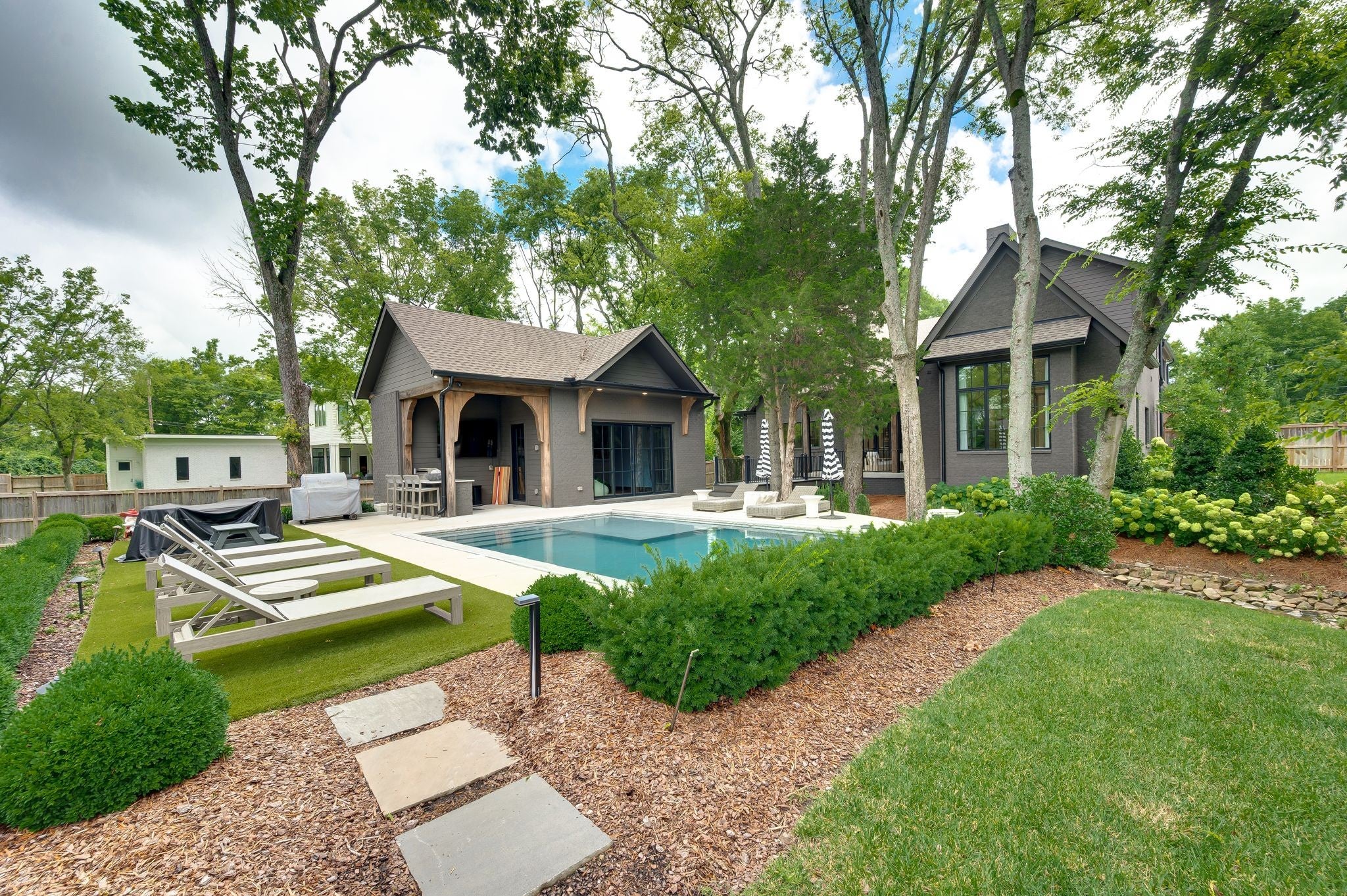 4809 Granny White Pike