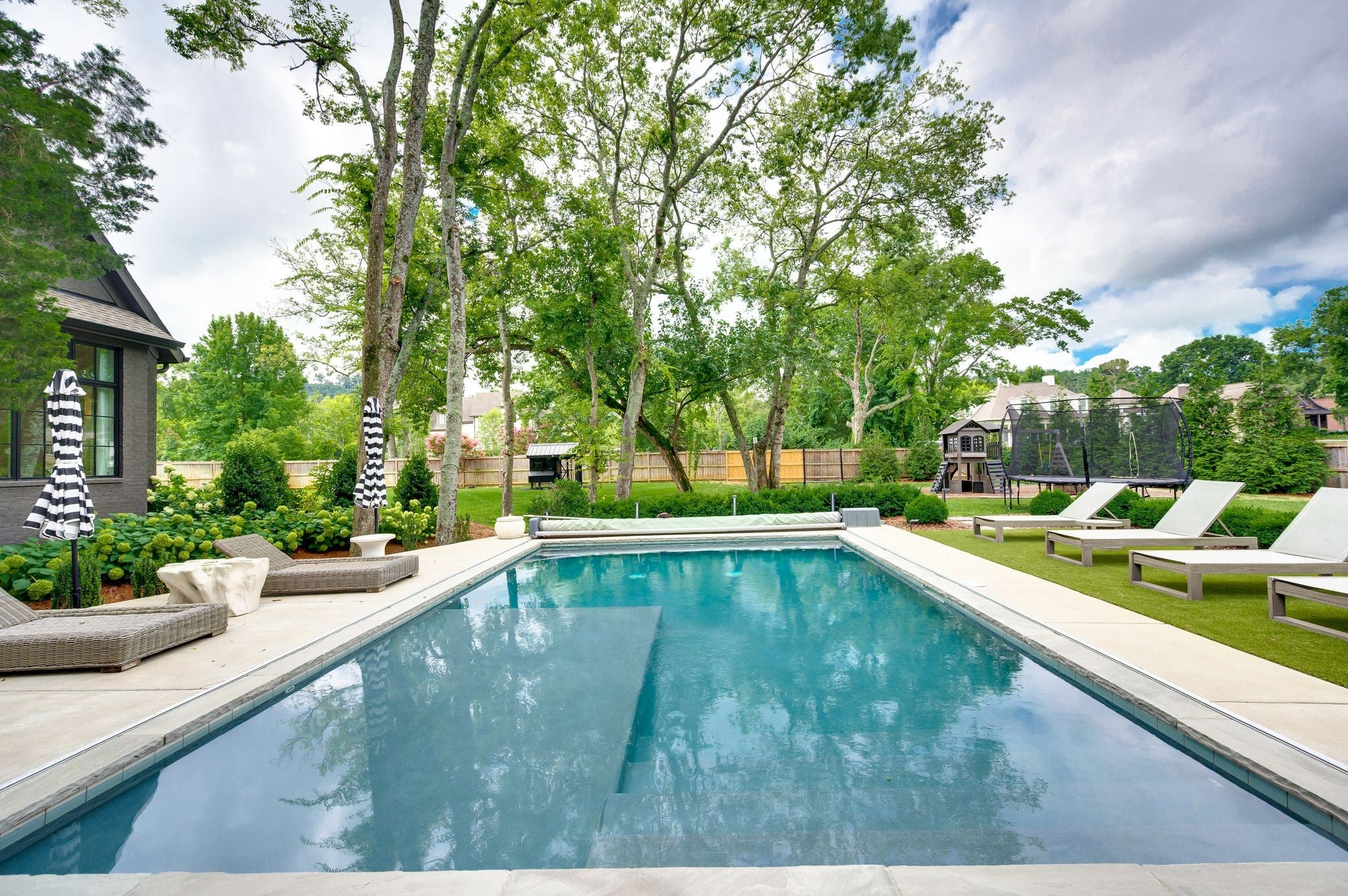 4809 Granny White Pike