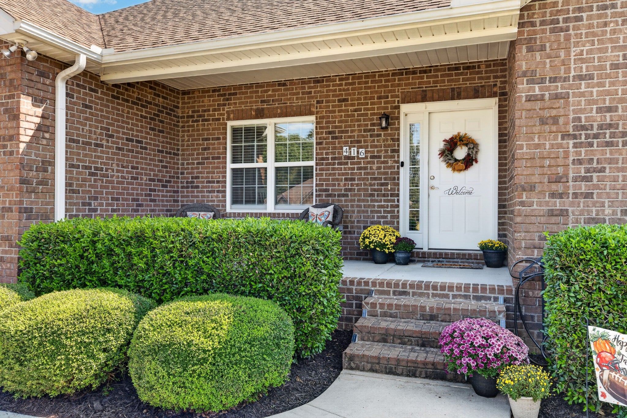 416 Colonial Dr