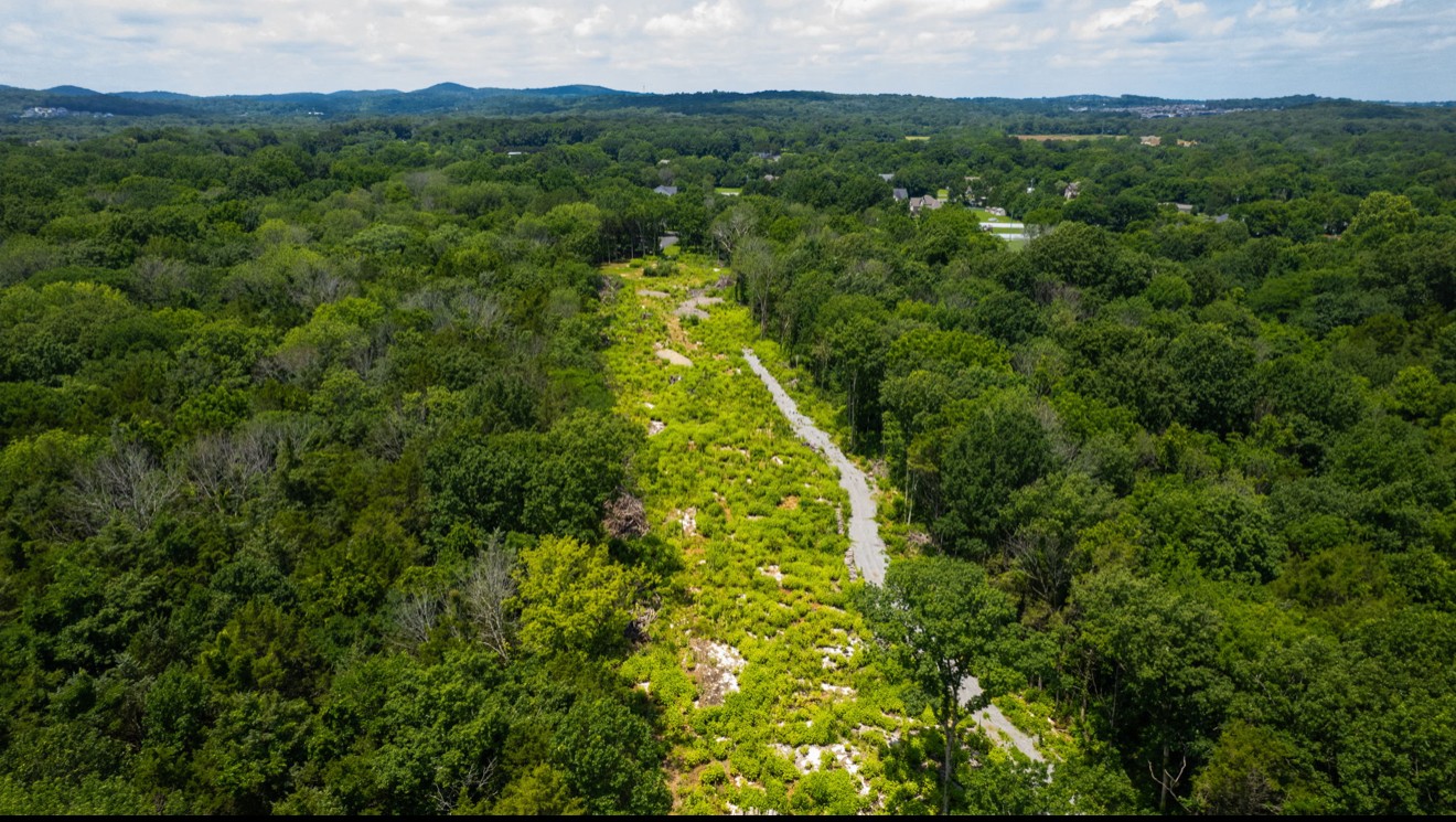 5660 Seminary Rd