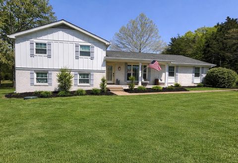 323 Kimberly Ct Mount Juliet TN 37122