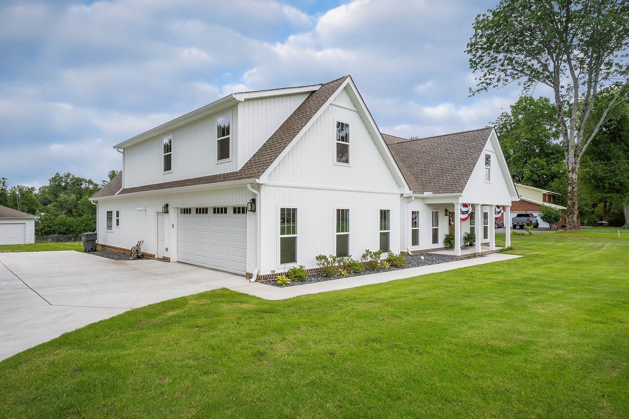 306 Old Shelbyville Rd