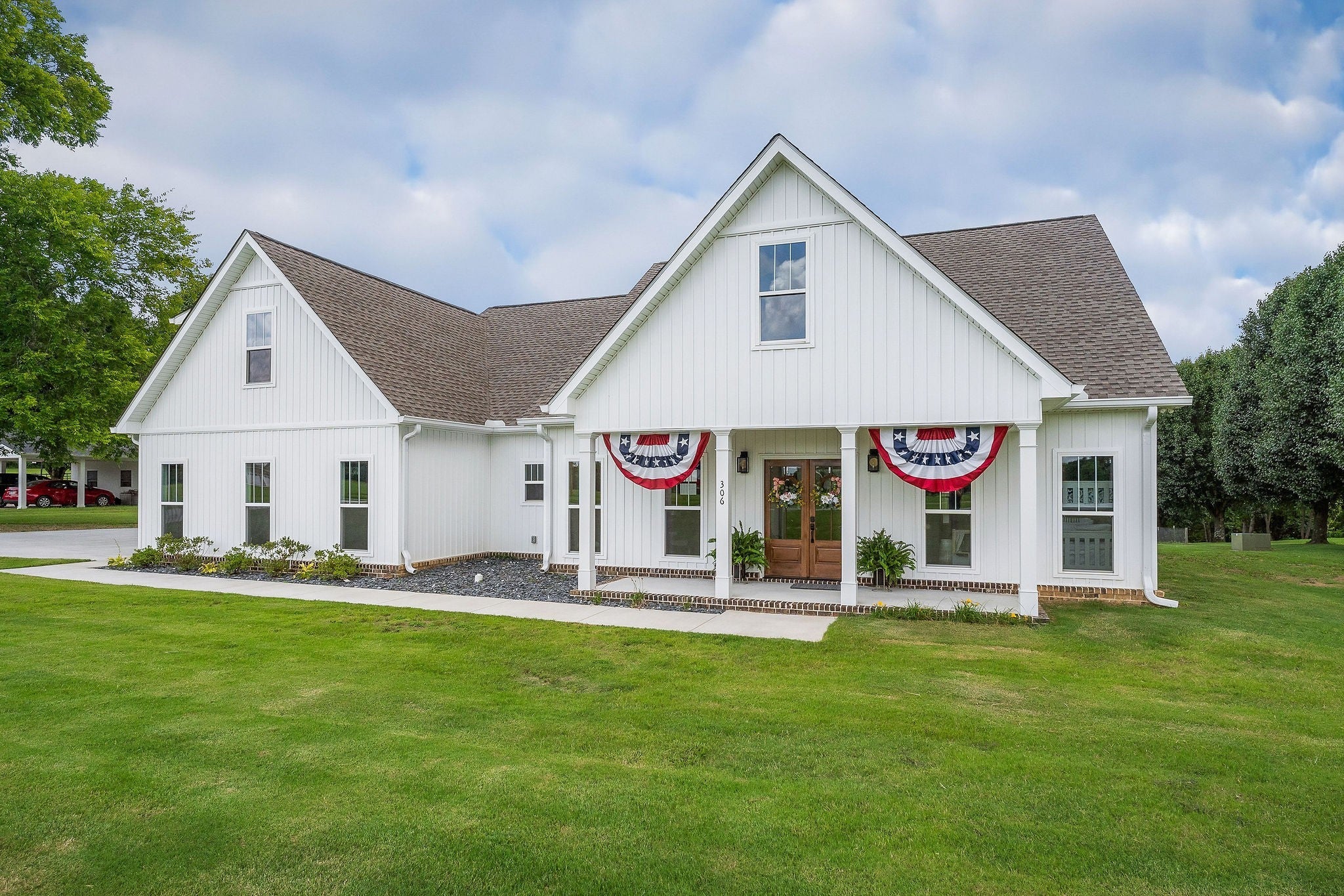 306 Old Shelbyville Rd