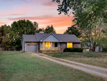 1788 Broadripple Dr Clarksville TN 37042