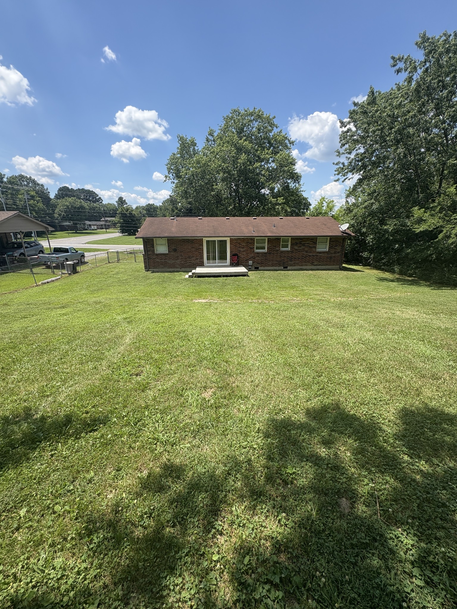 186 New Shackle Island Rd