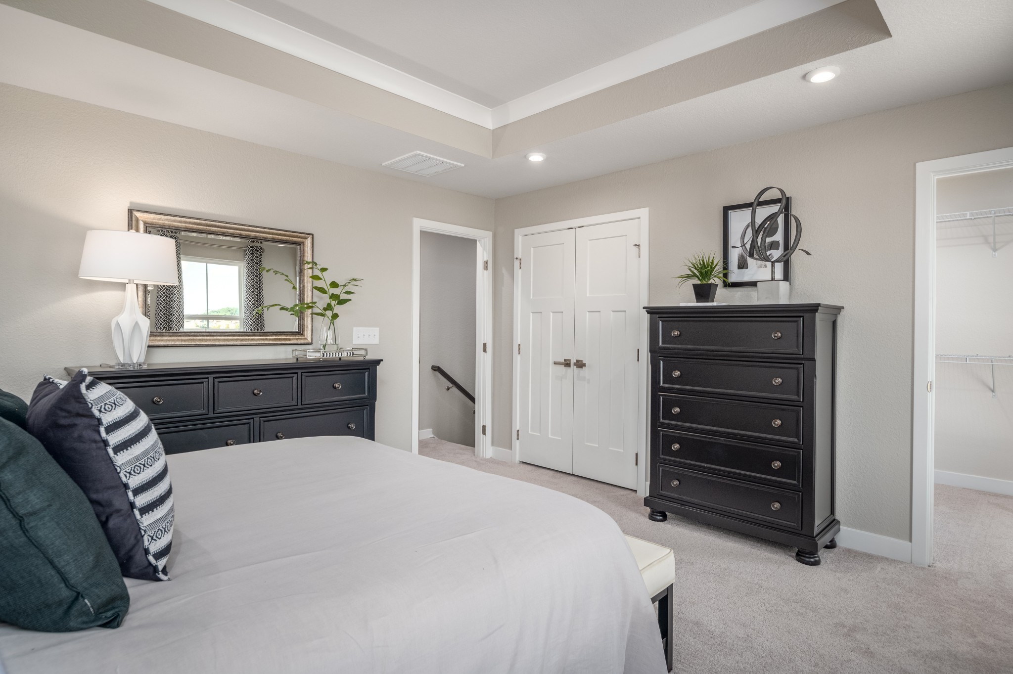 1075 Mountain View Drive