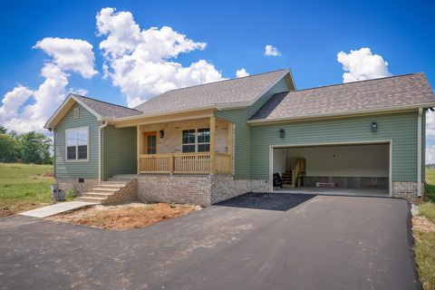 1354 Duck Pond Rd Sparta TN 38583