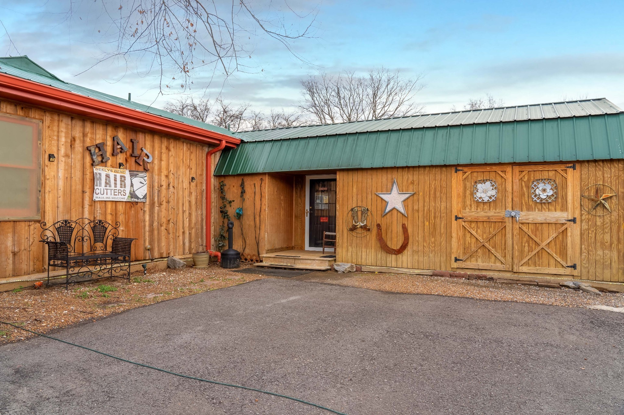 1308 Neelys Bend Rd