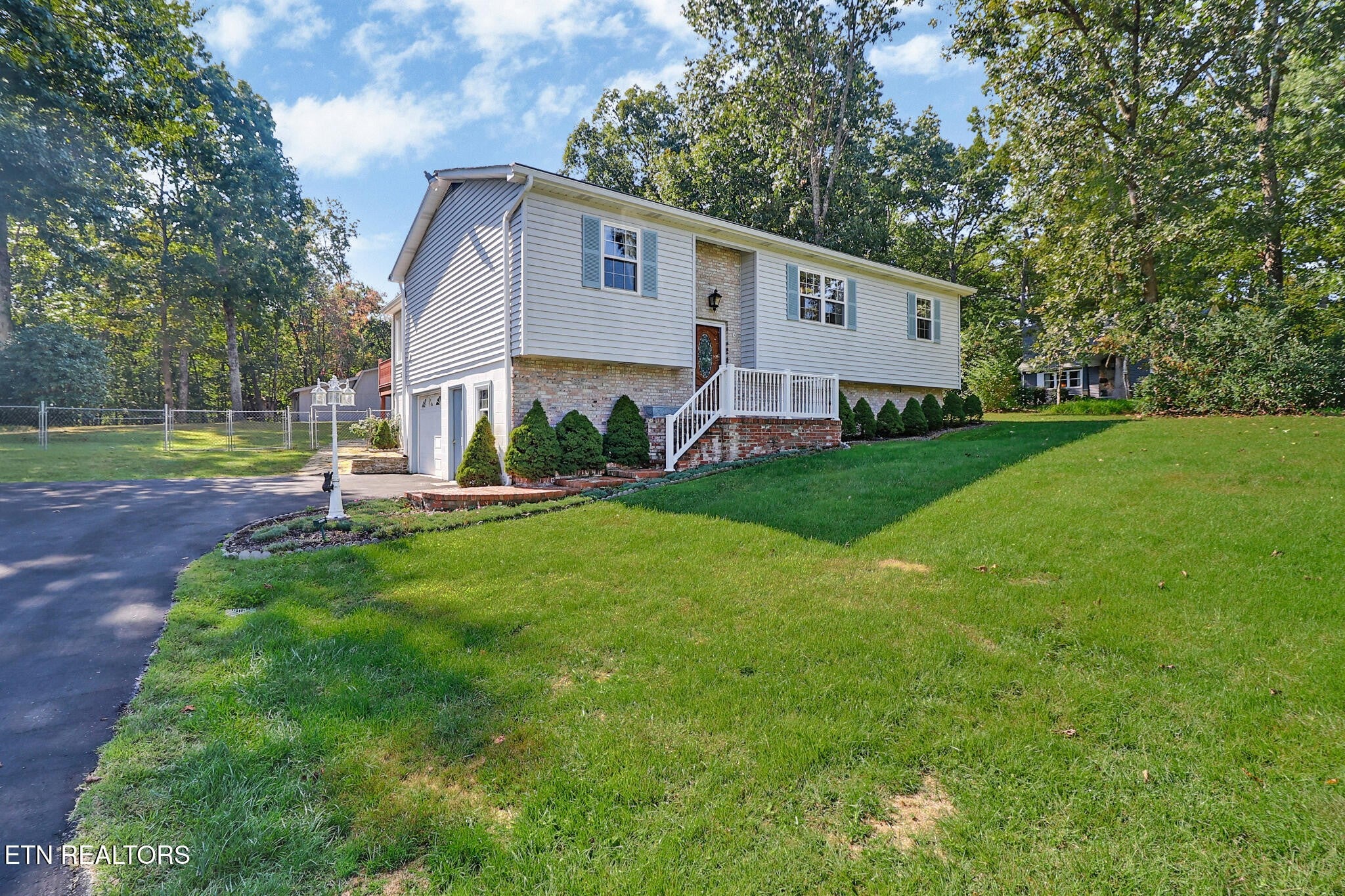 187 Cardinal Loop