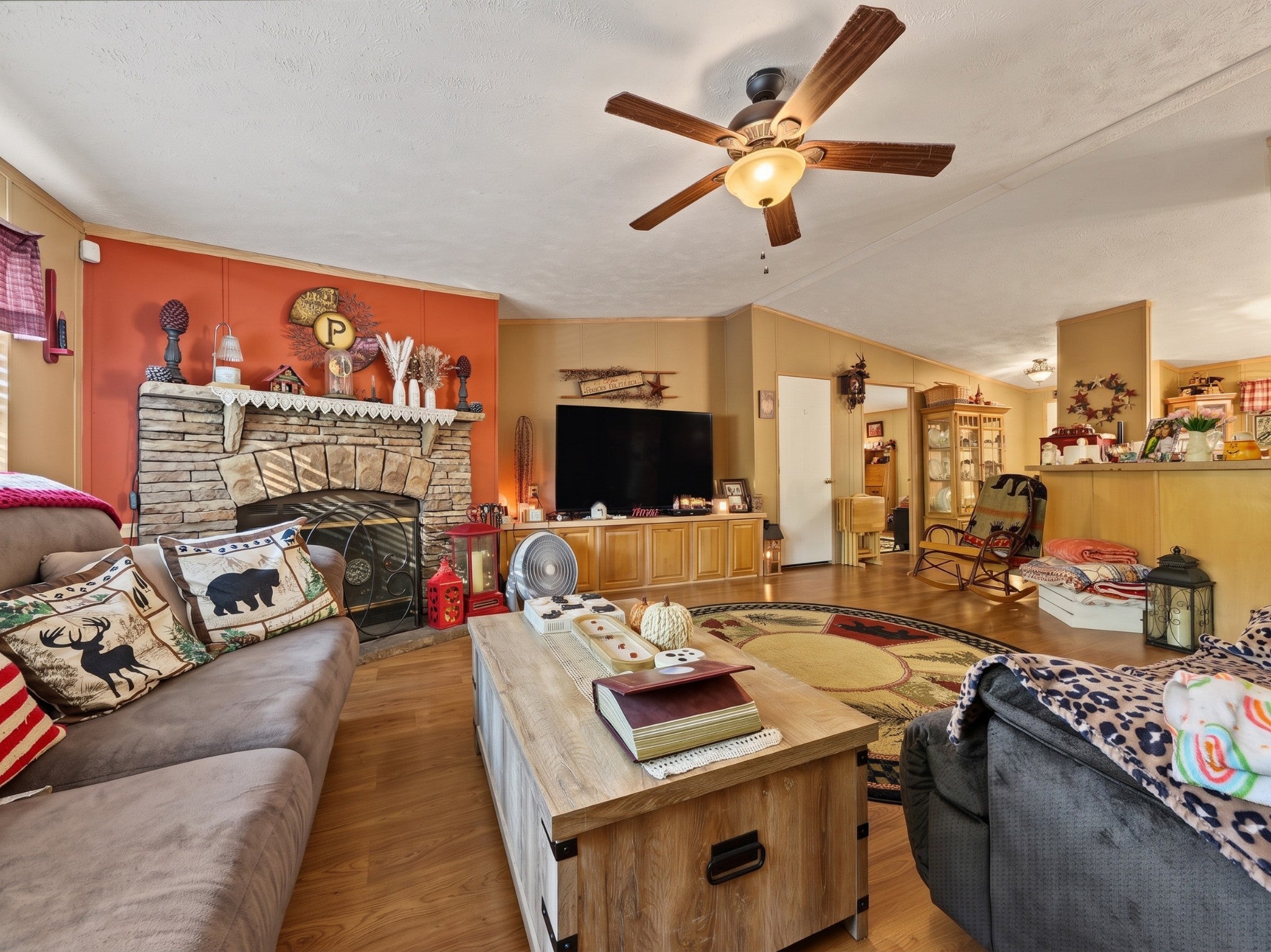 1419 Black Oak Dr