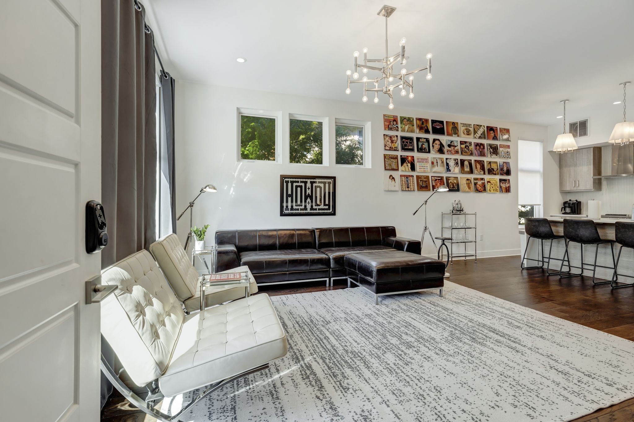3131 Long Blvd 200