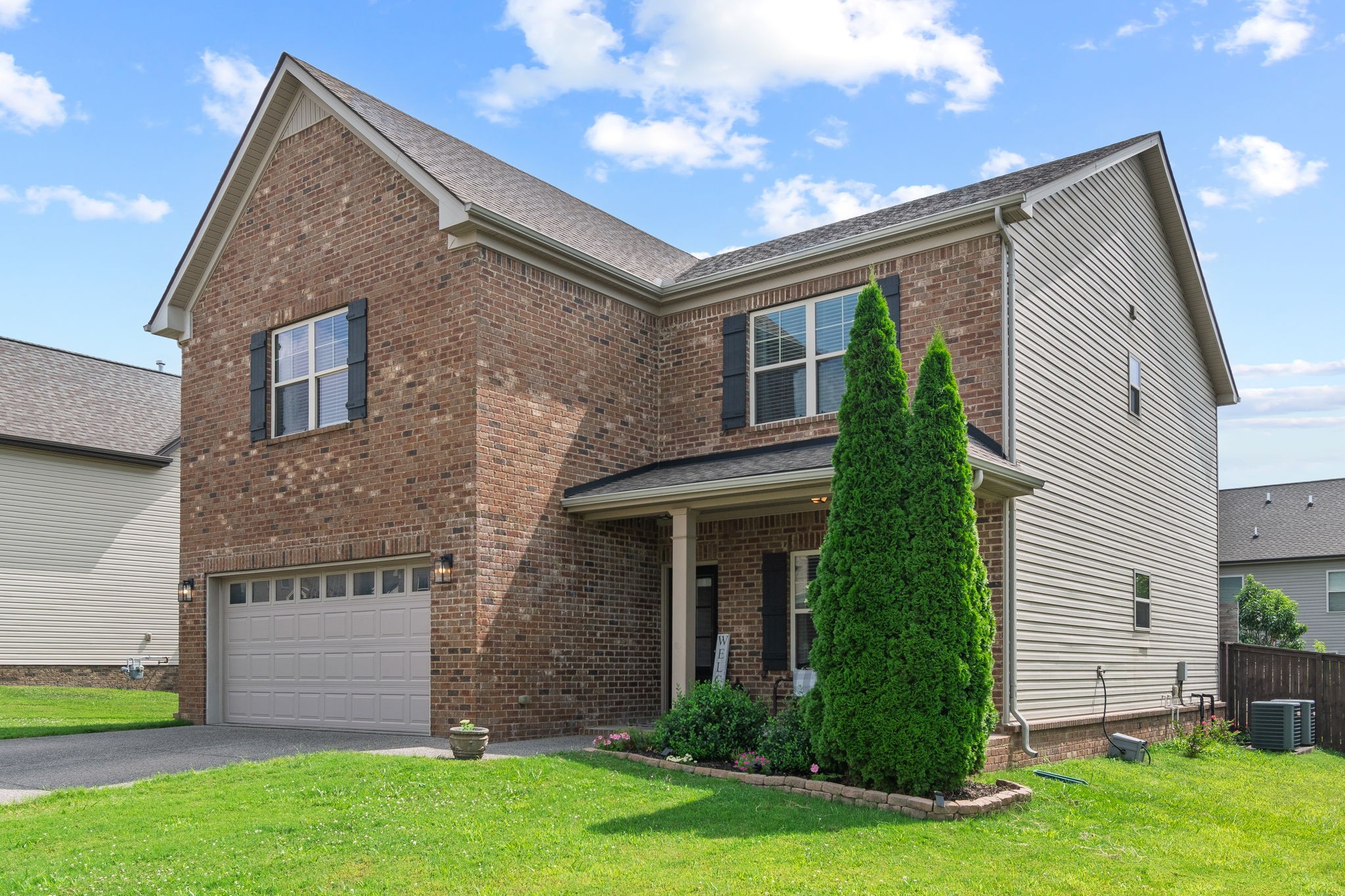 5002 Islands Ct