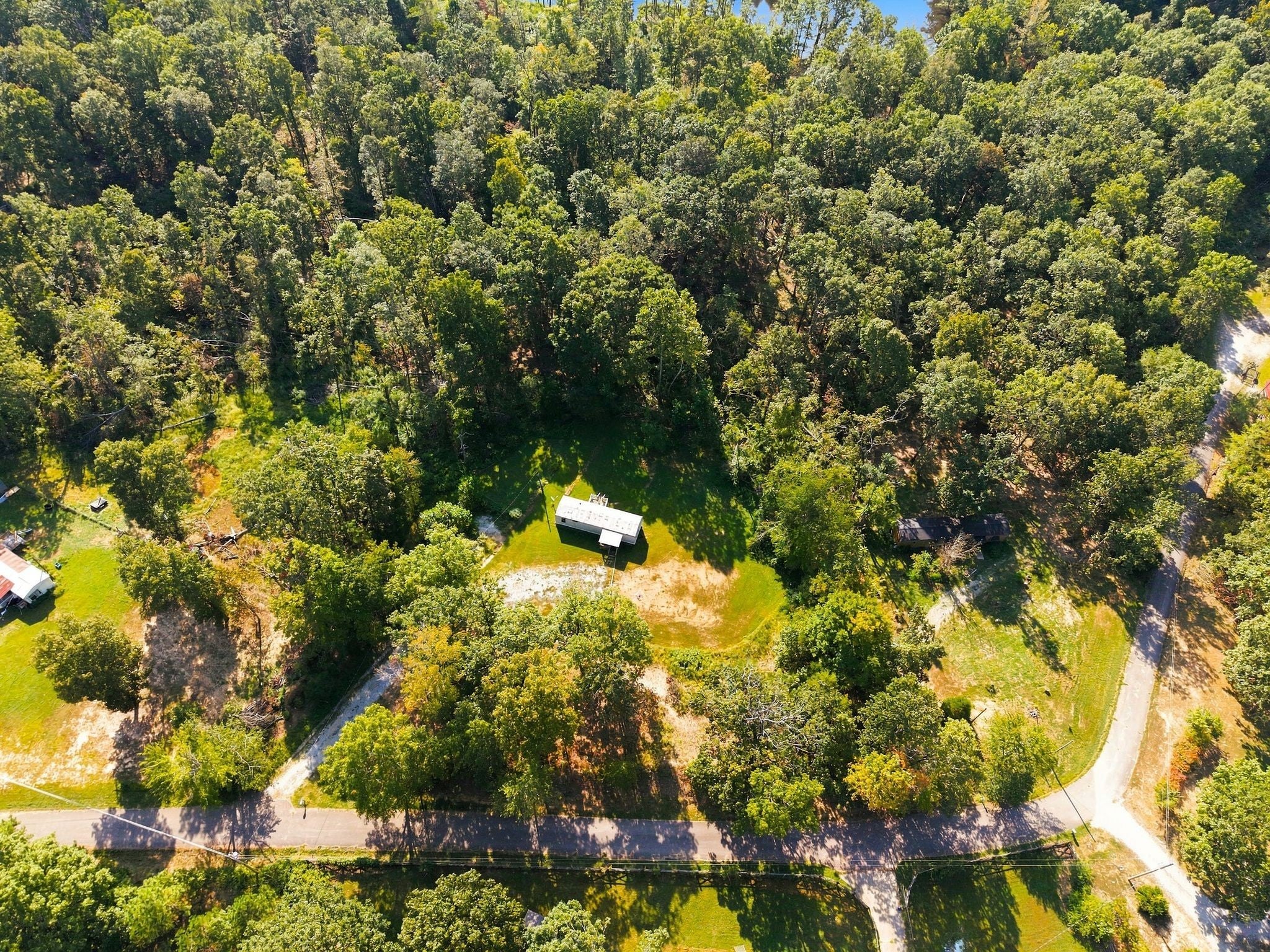 161 Oaktree Ln