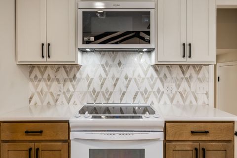 318 Donna Dr Hendersonville TN 37075