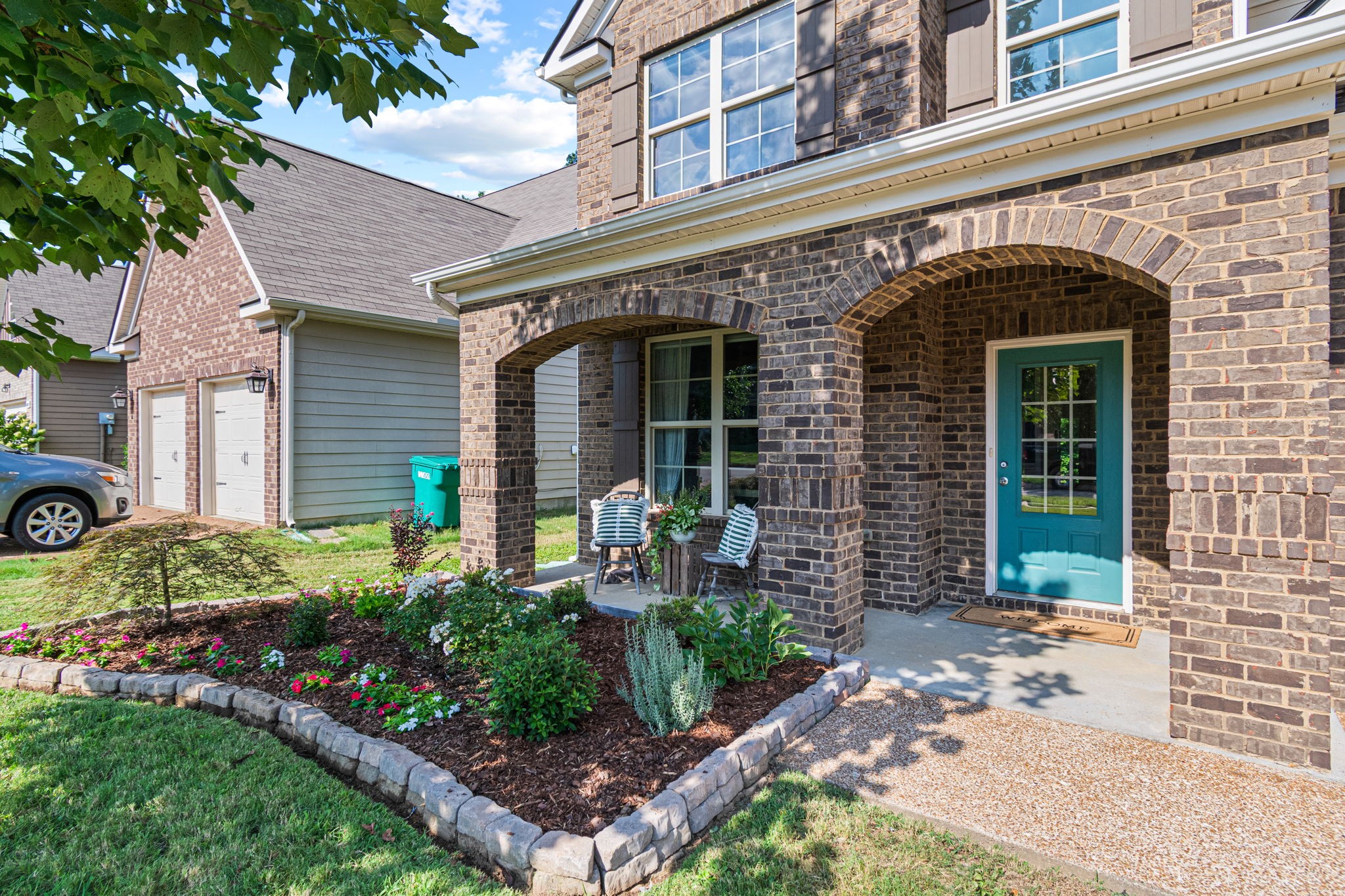 6013 Lori Anne Dr
