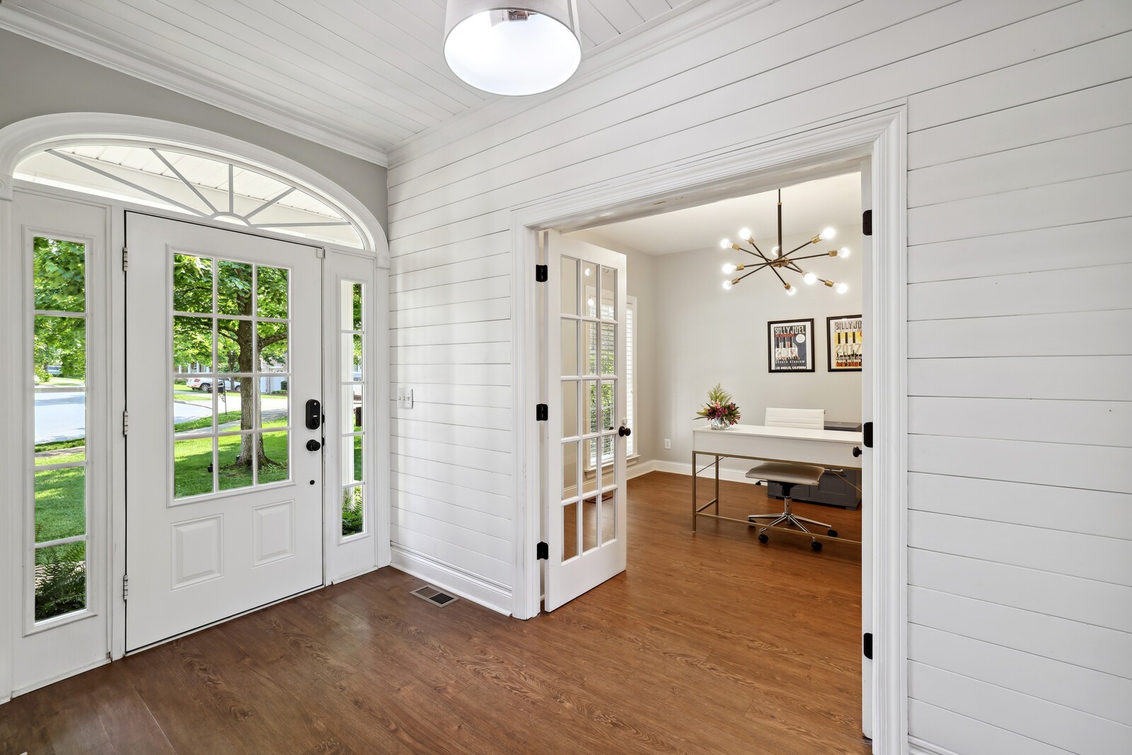 1209 Firth Ct