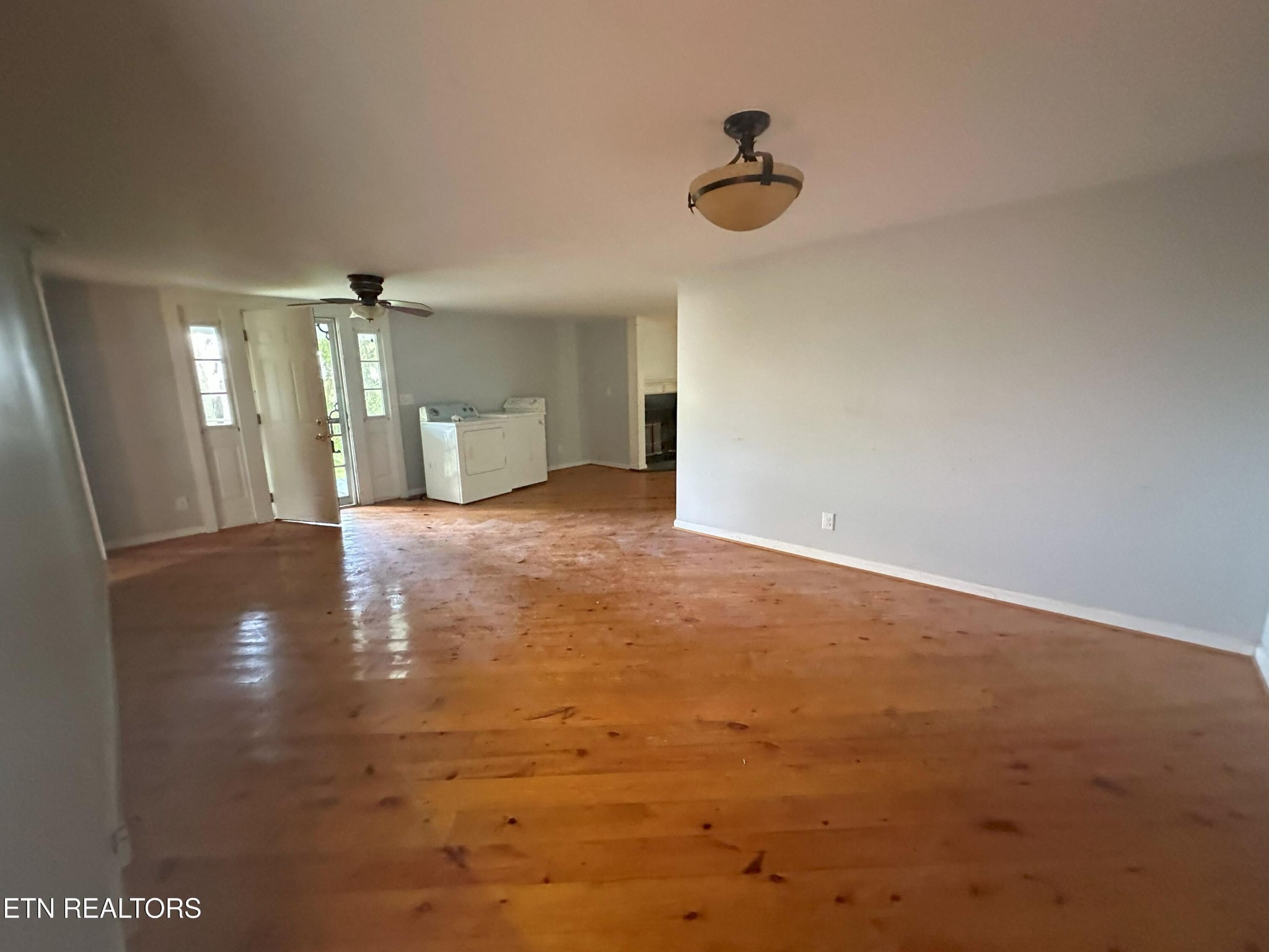 1028 Kennedy Rd